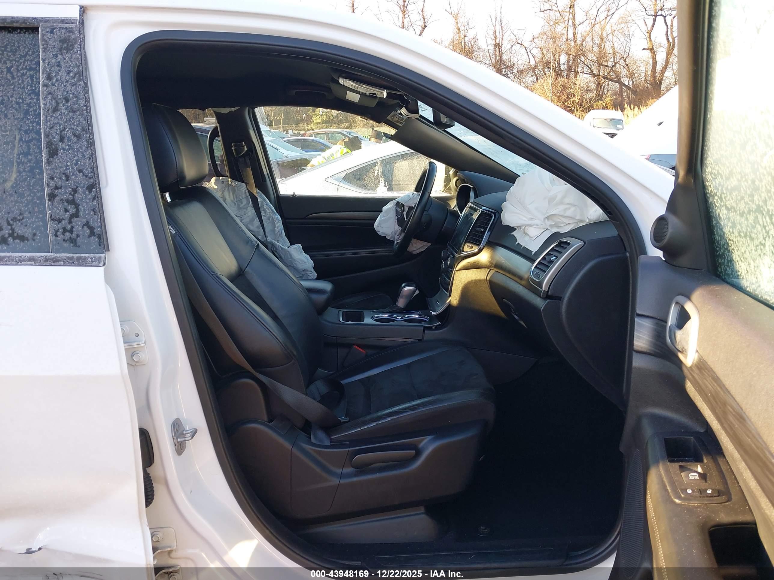 JEEP GRAND image 5
