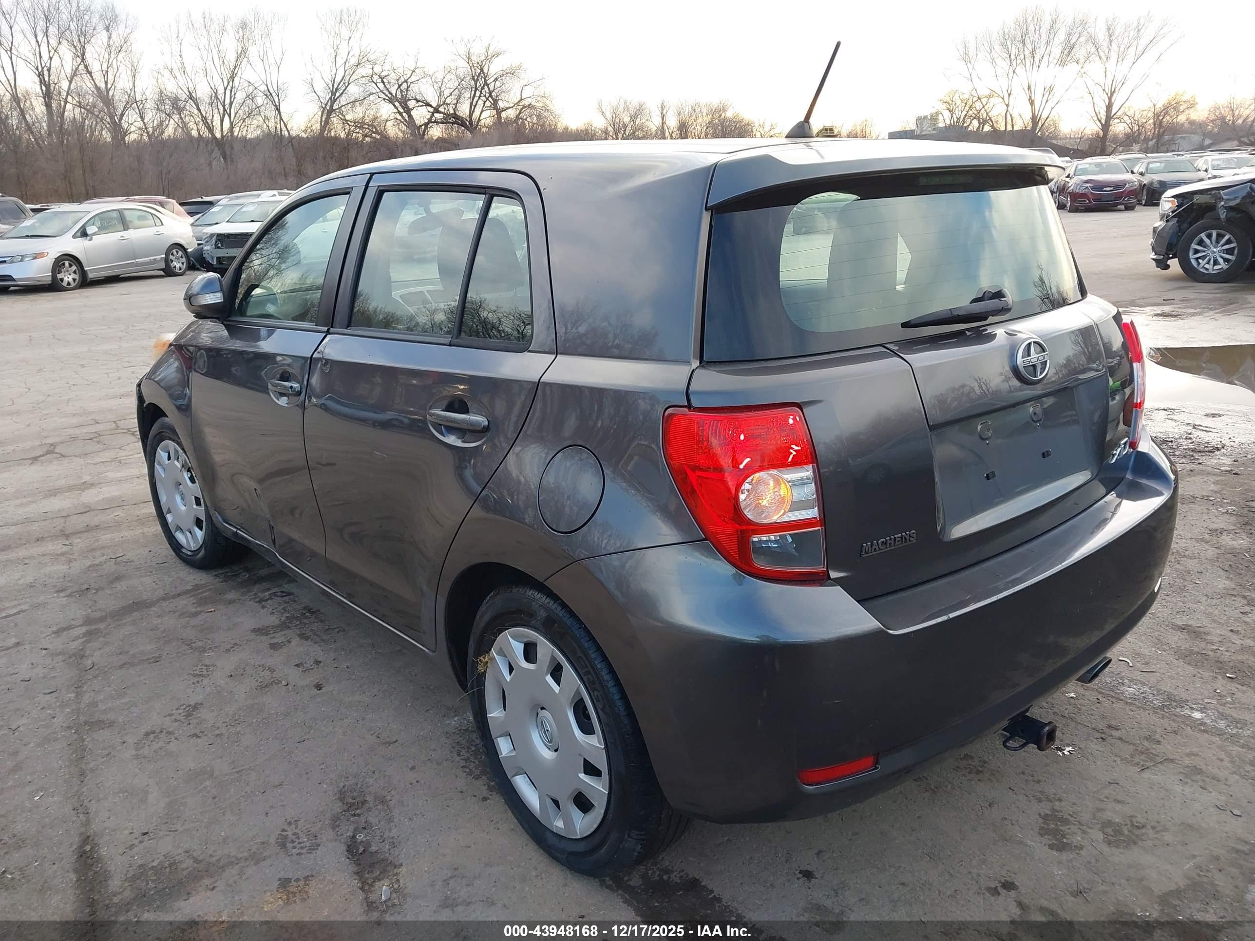 SCION XD image 3