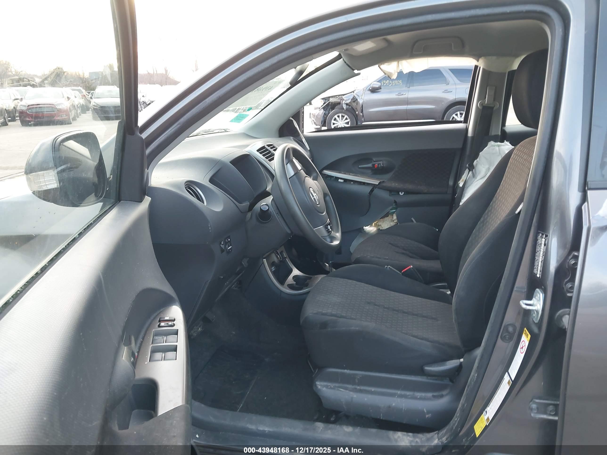 SCION XD image 5