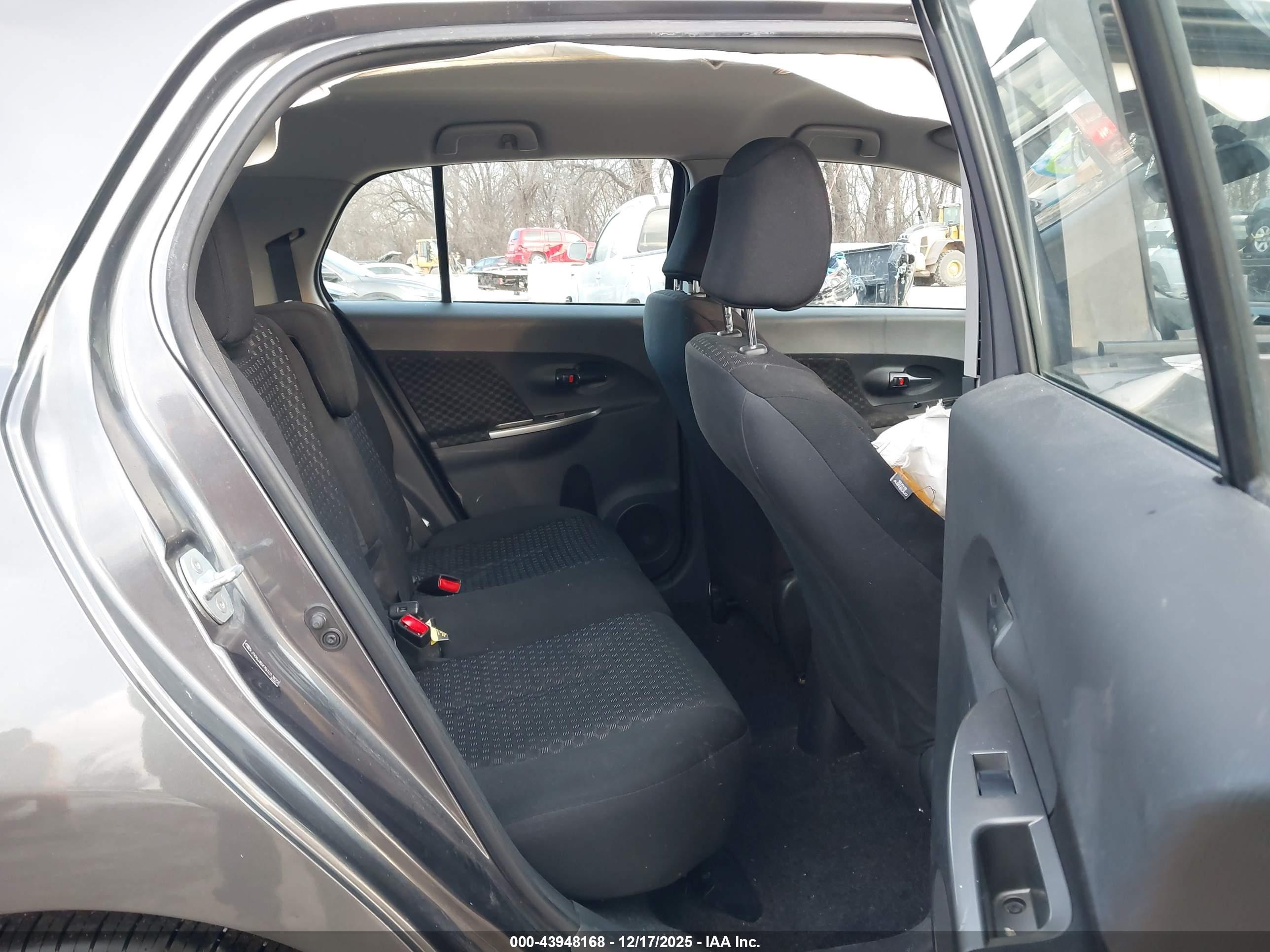 SCION XD image 8