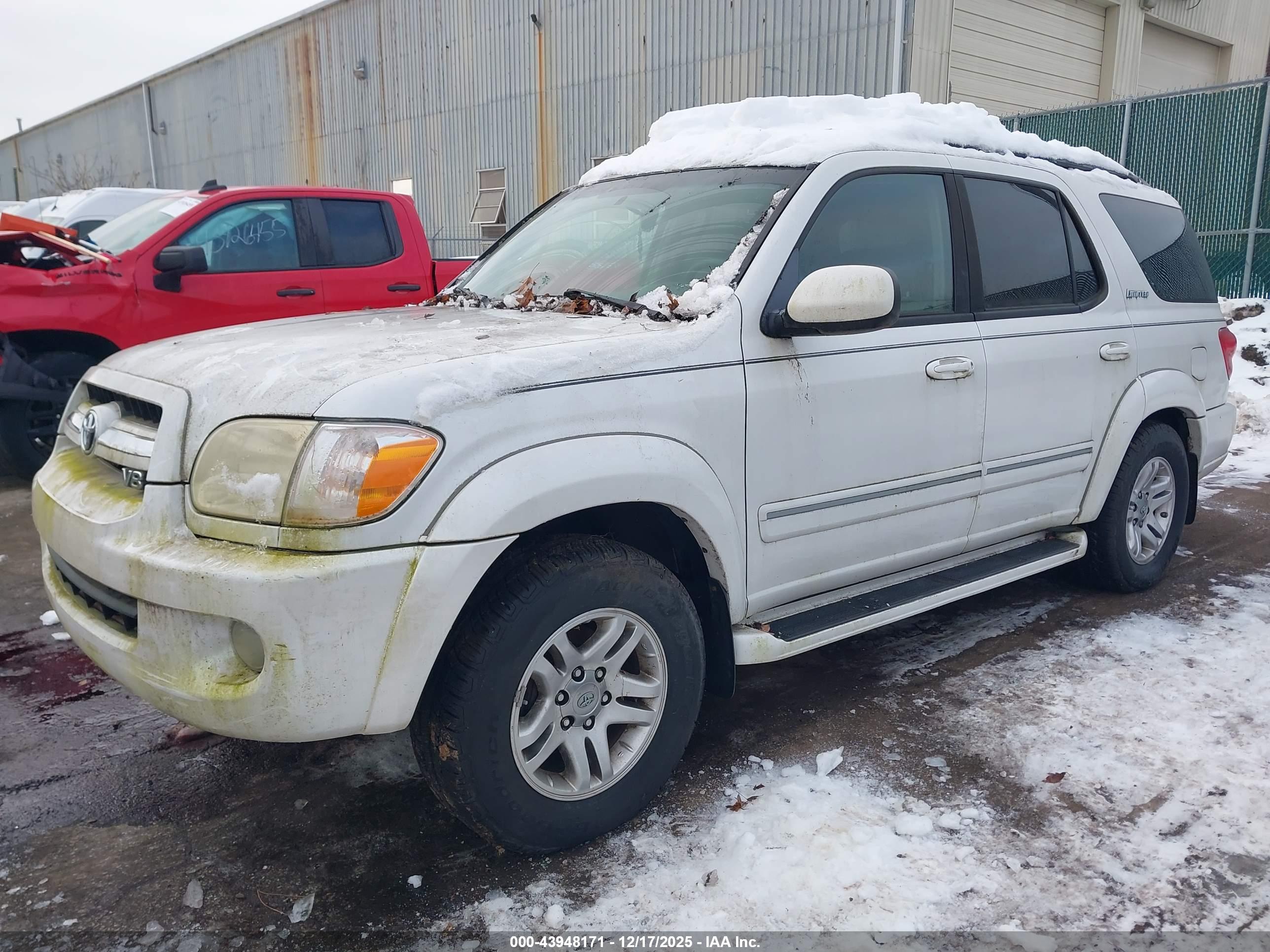 TOYOTA SEQUOIA image 2