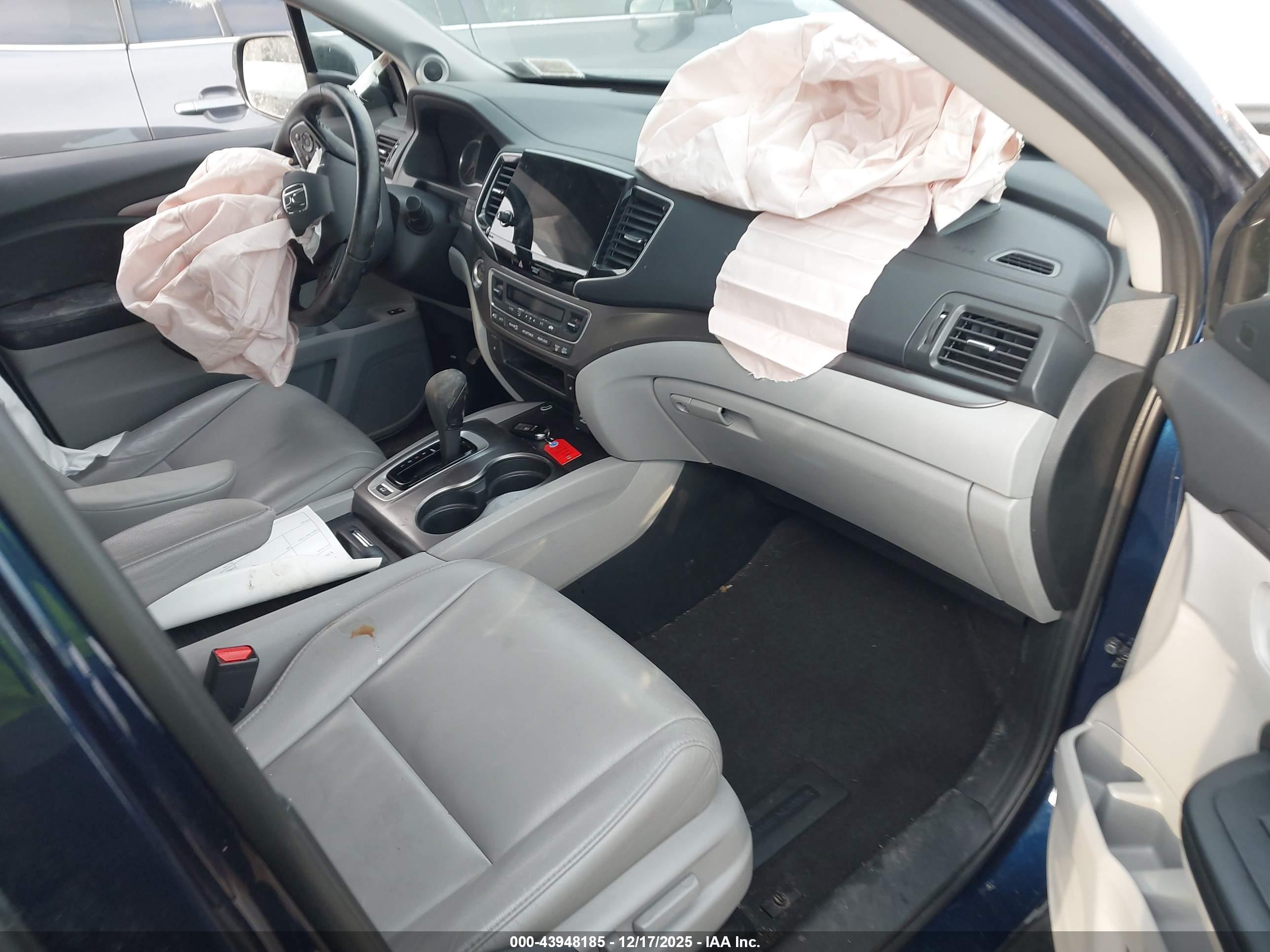 HONDA PILOT image 5