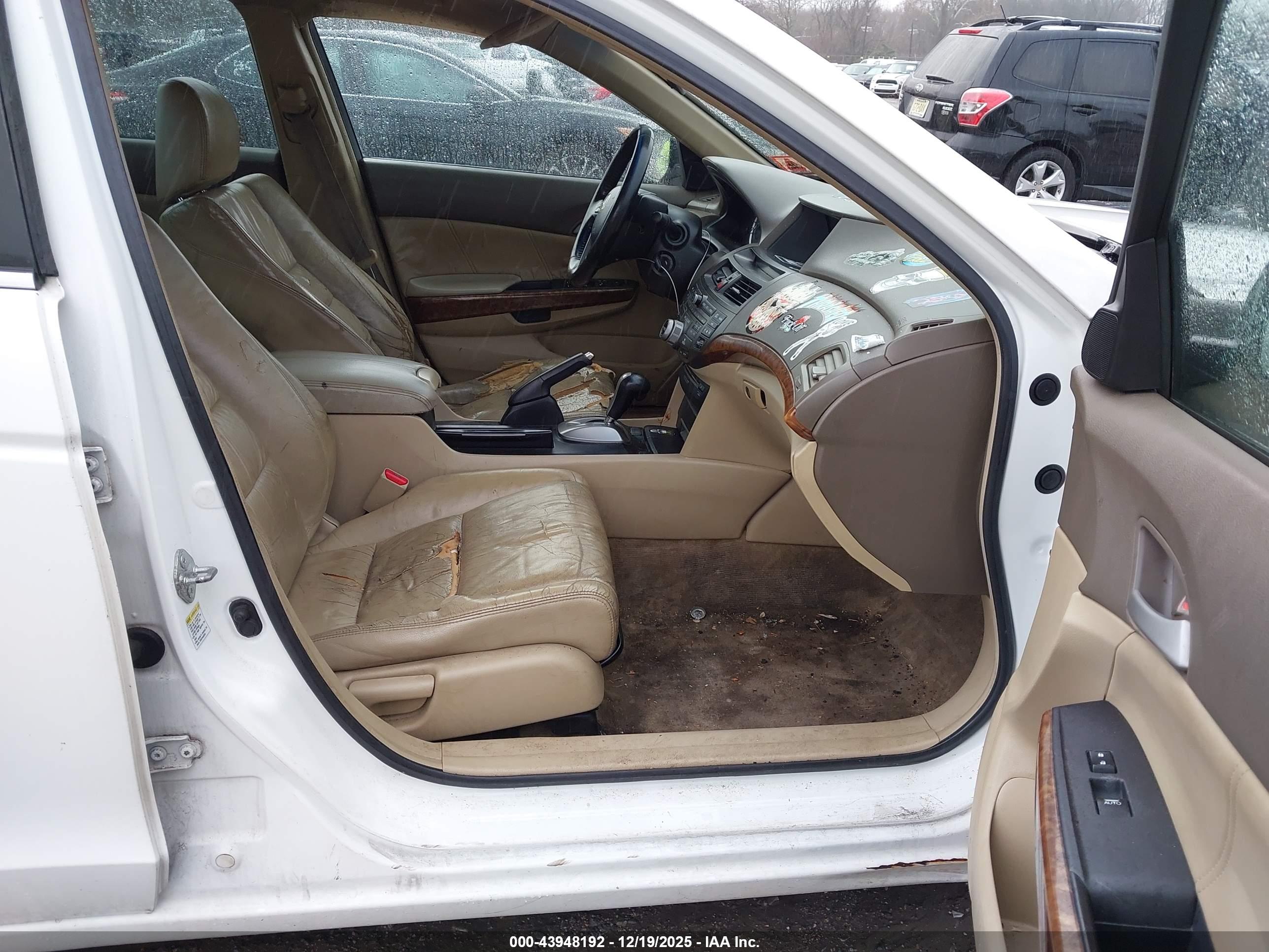 HONDA ACCORD image 5