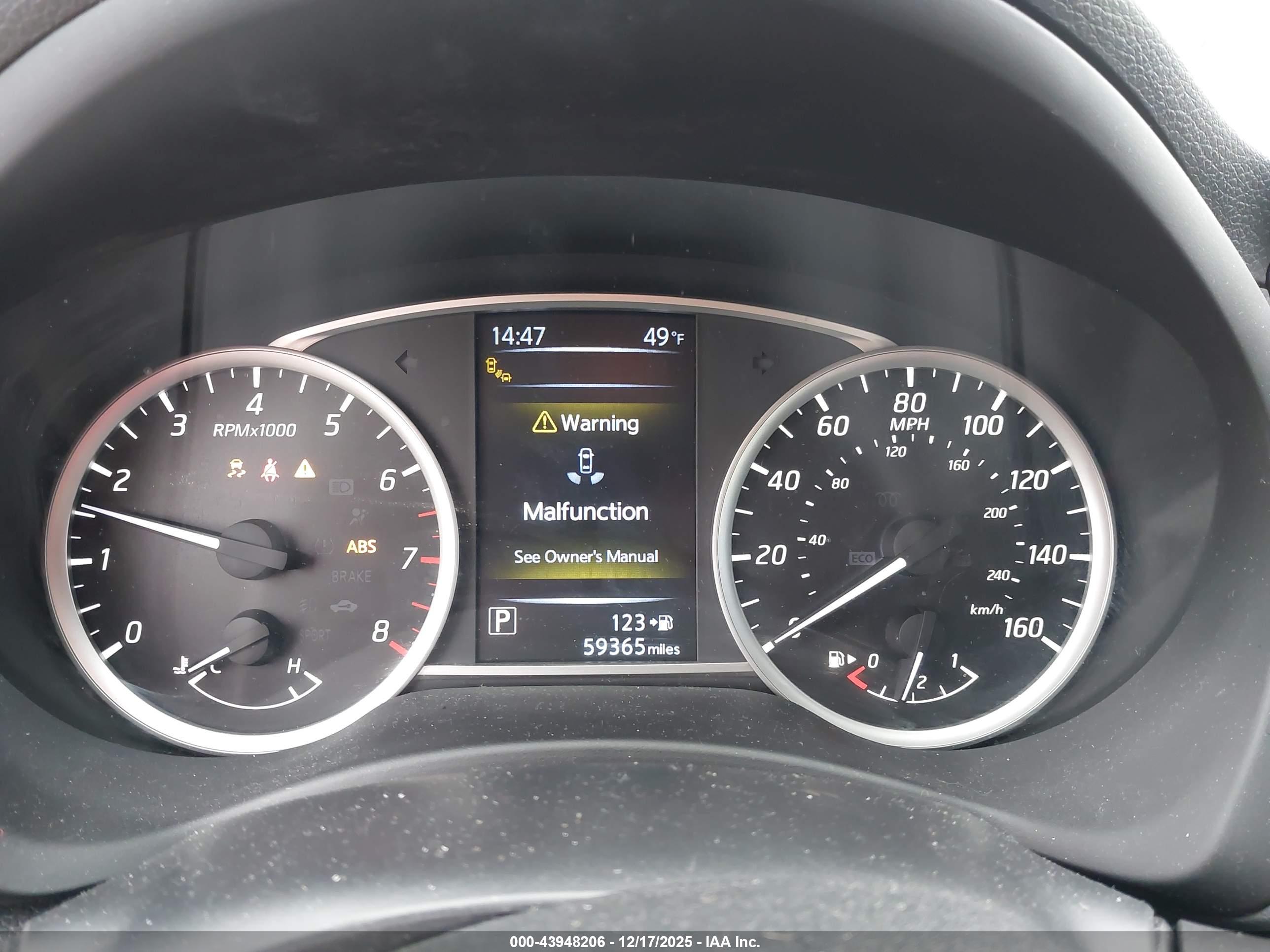 NISSAN SENTRA image 7