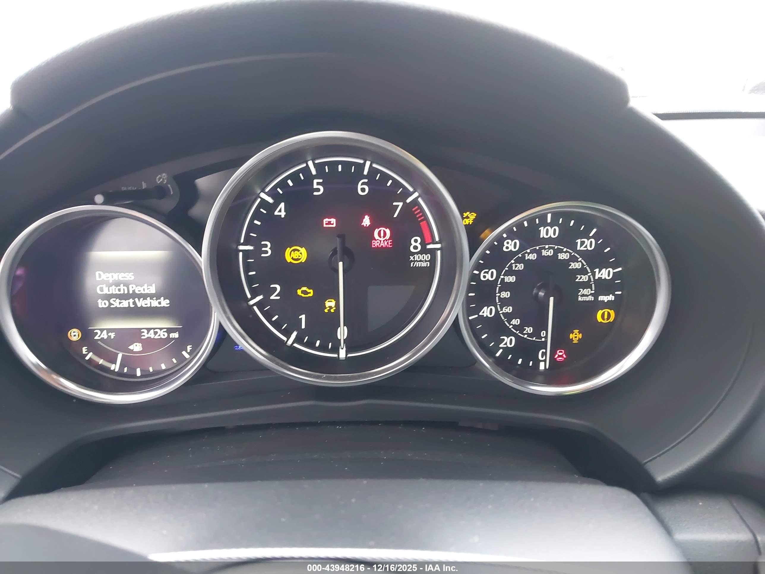 MAZDA MX-5 image 7