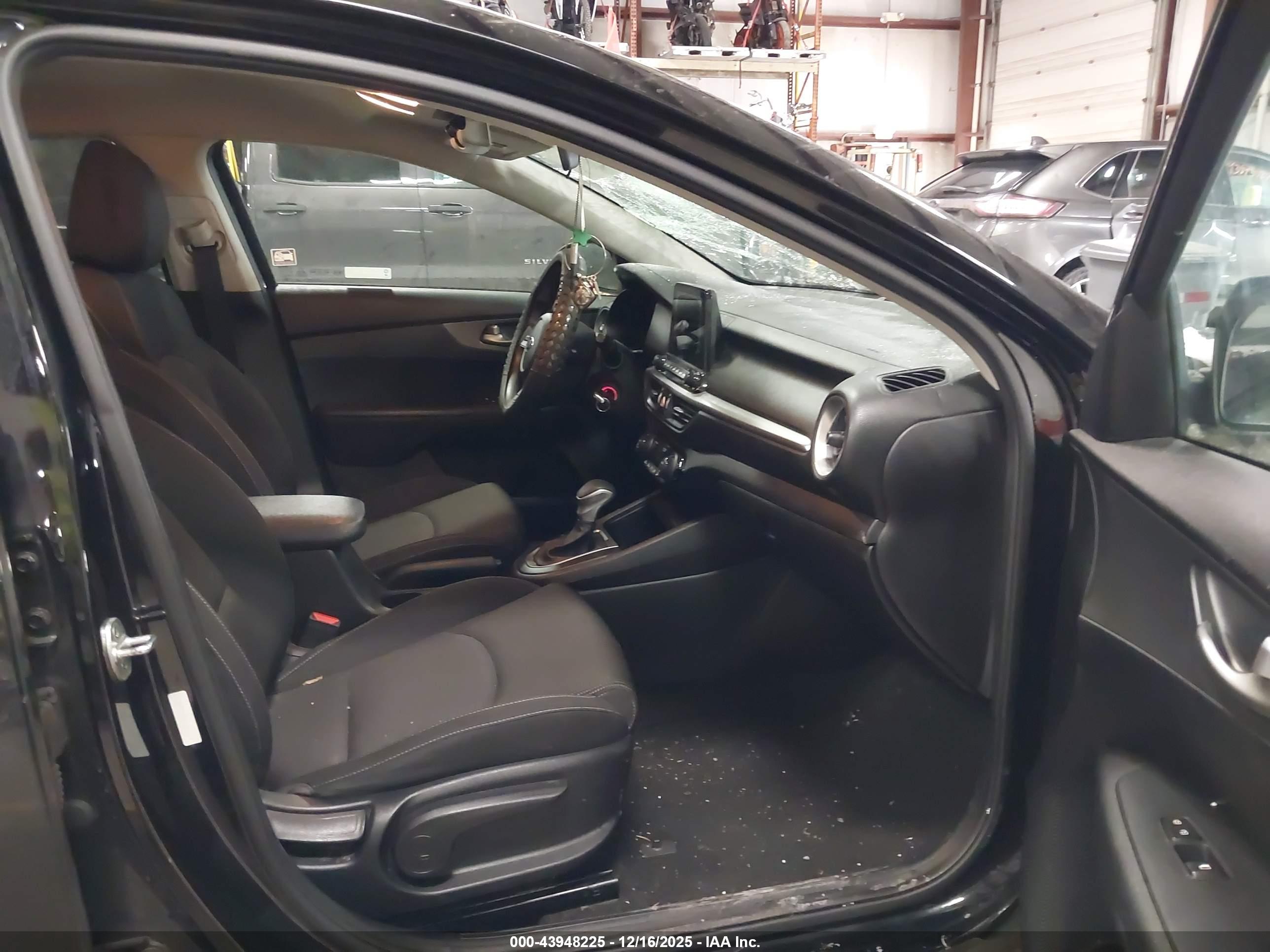 KIA FORTE image 5