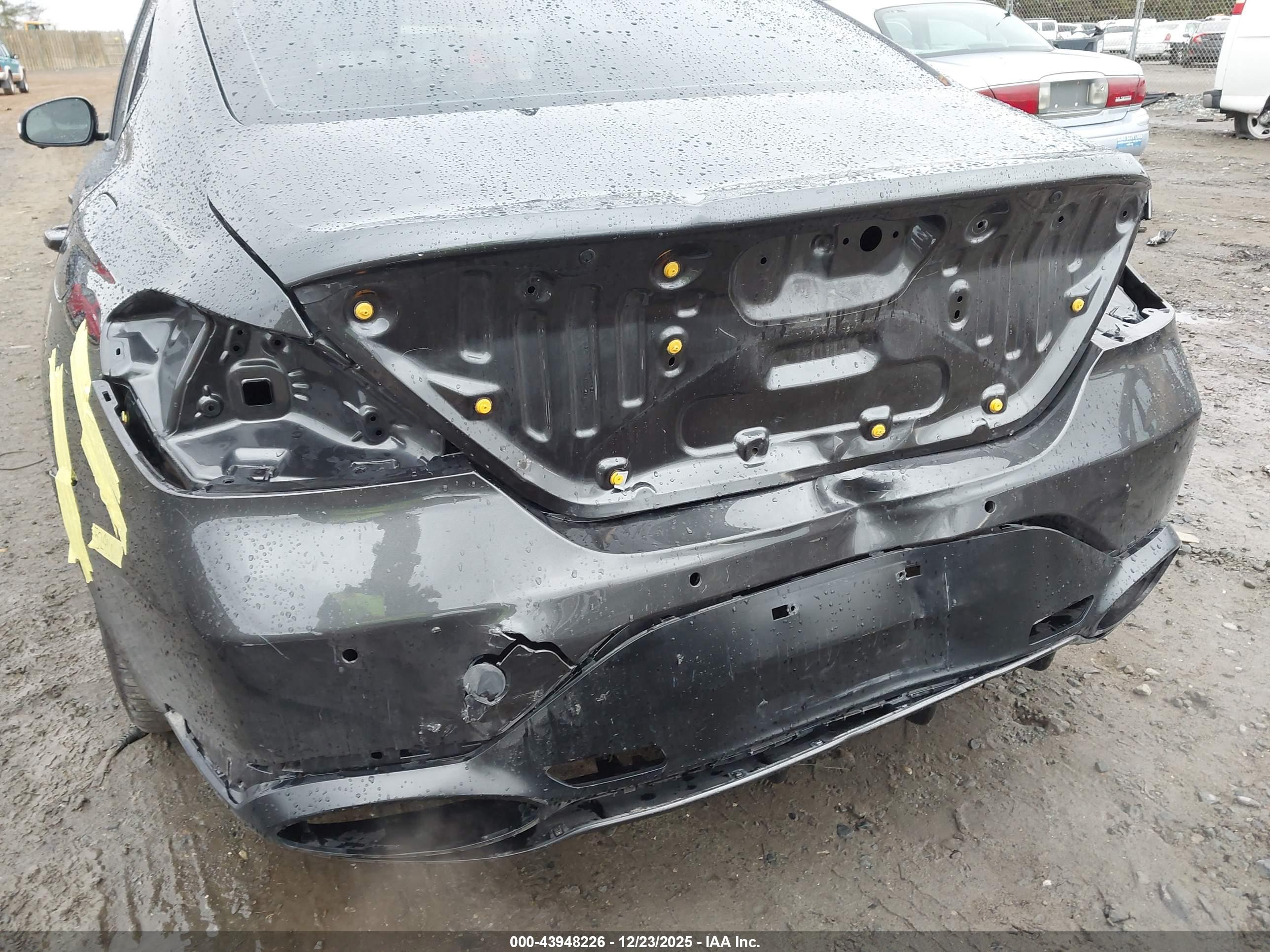 GENESIS G70 image 6