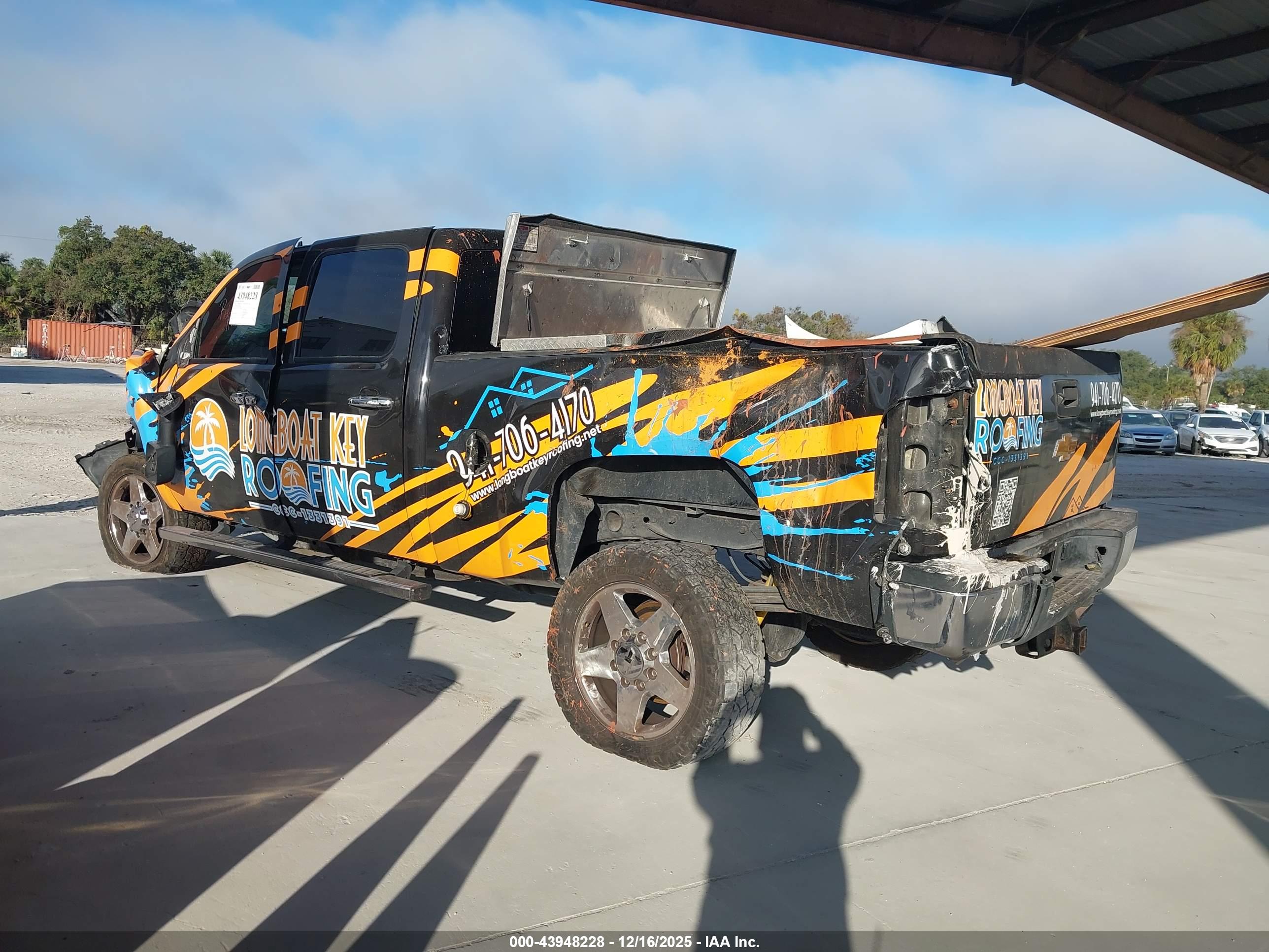 CHEVROLET SILVERADO image 3