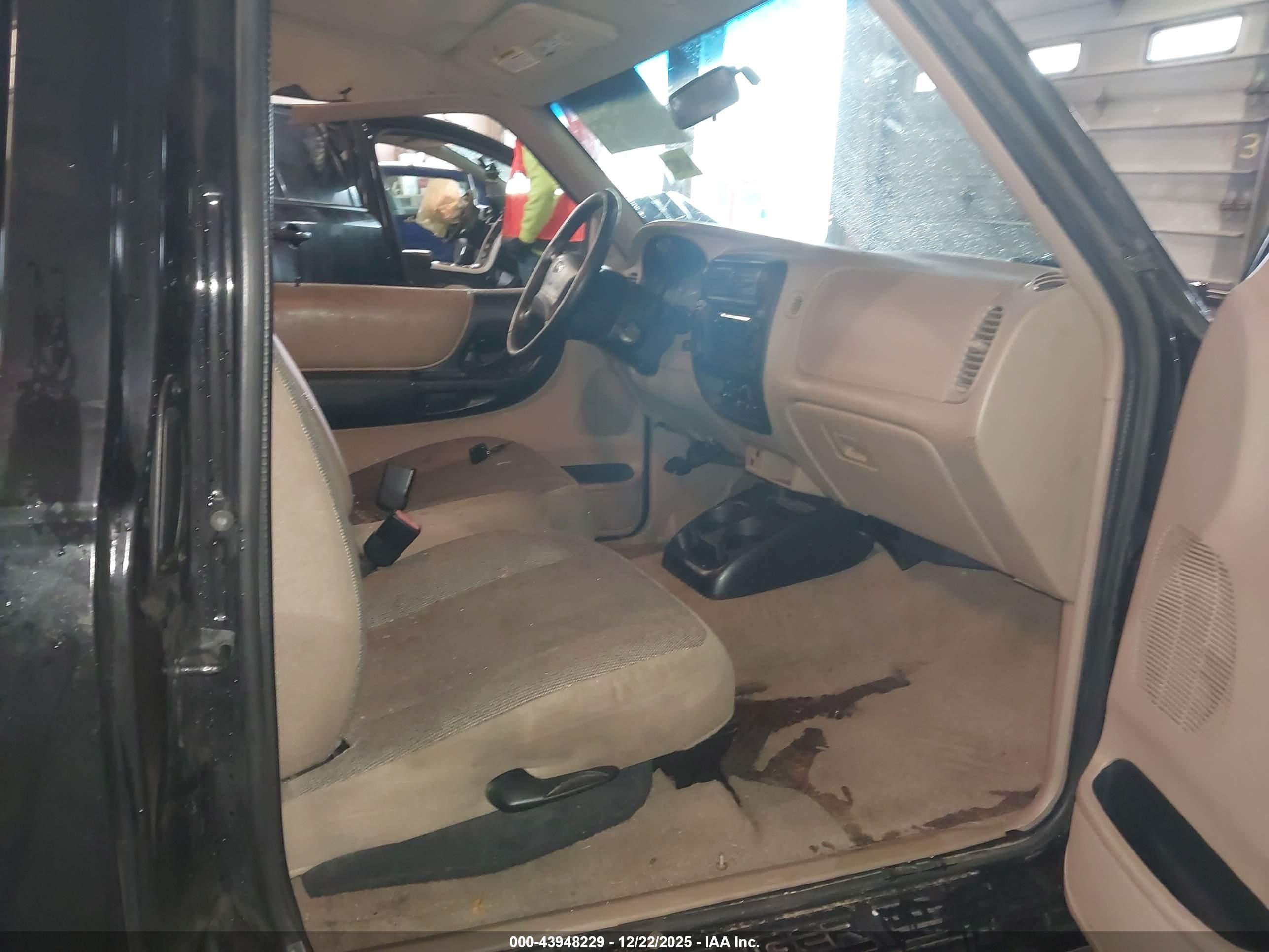 FORD RANGER image 5