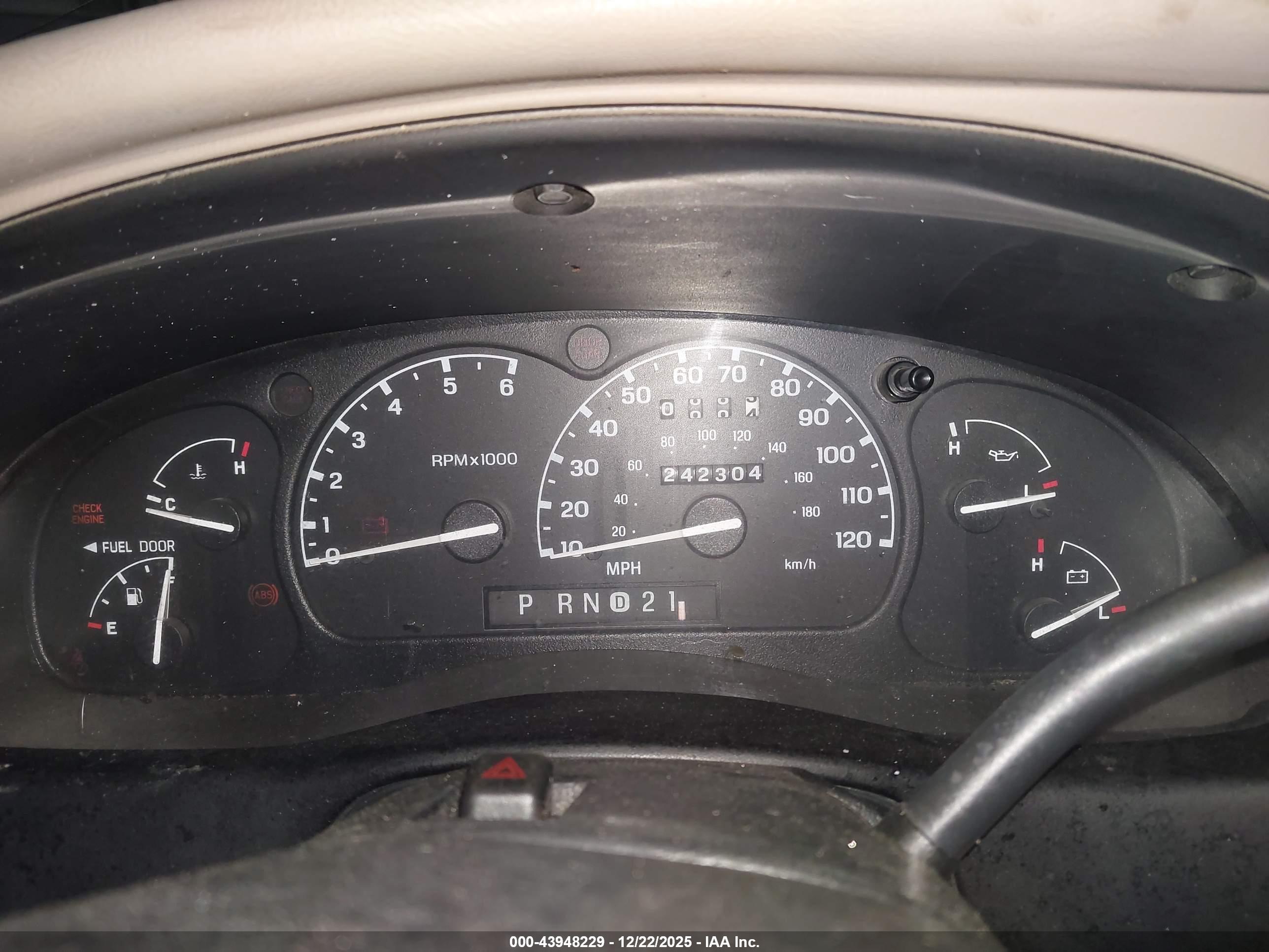 FORD RANGER image 7