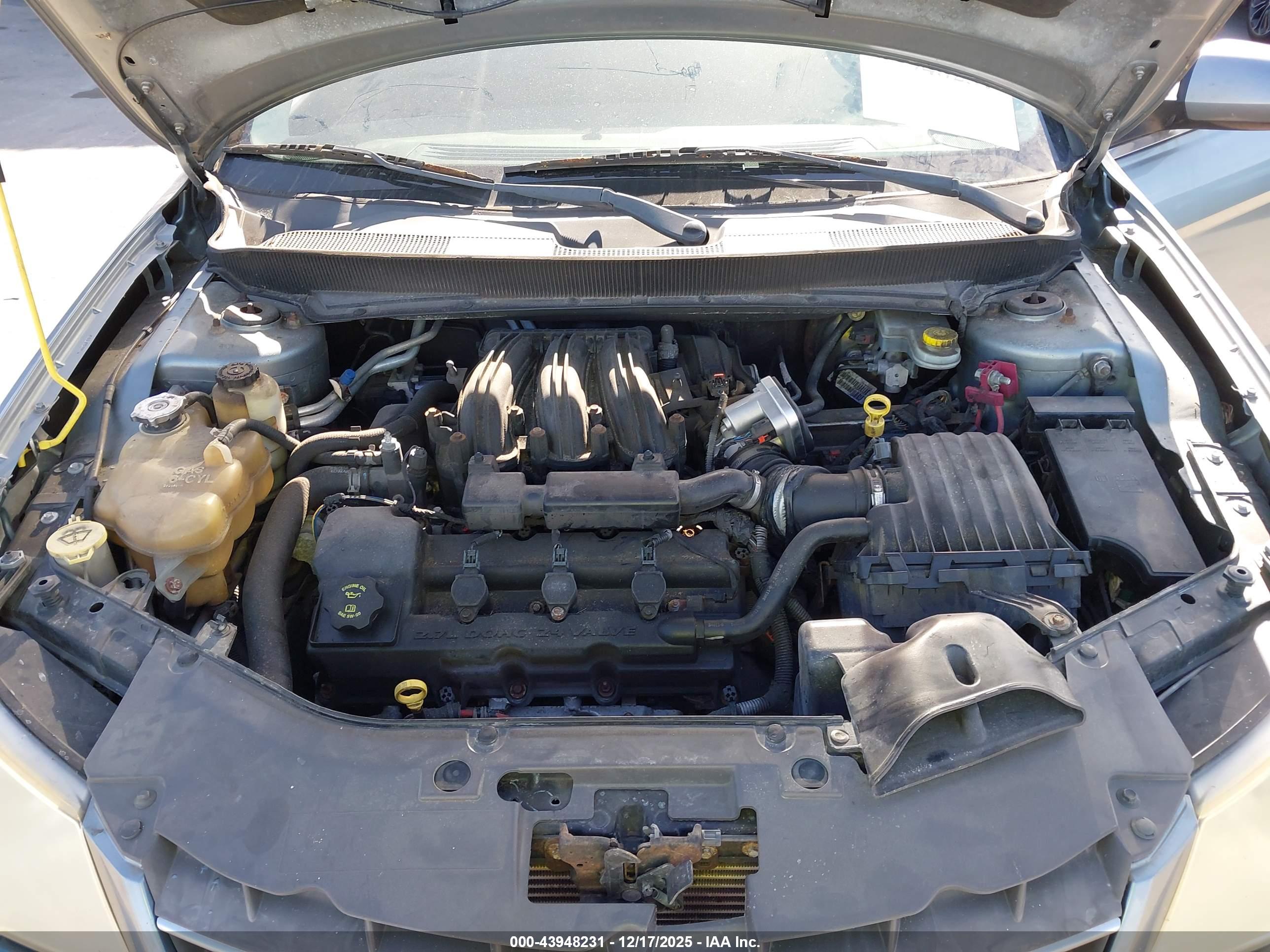 CHRYSLER SEBRING image 10