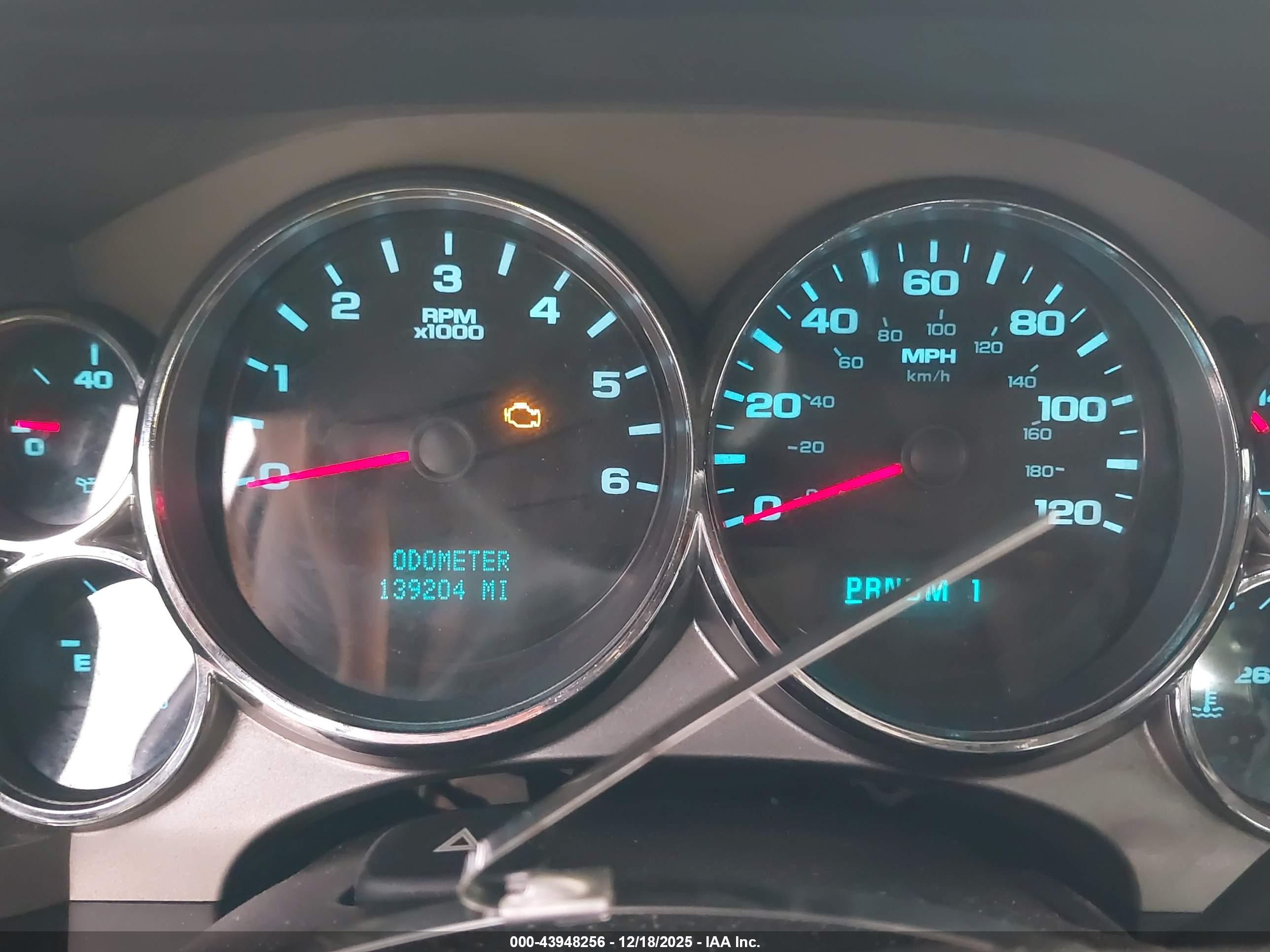 CHEVROLET SILVERADO image 7