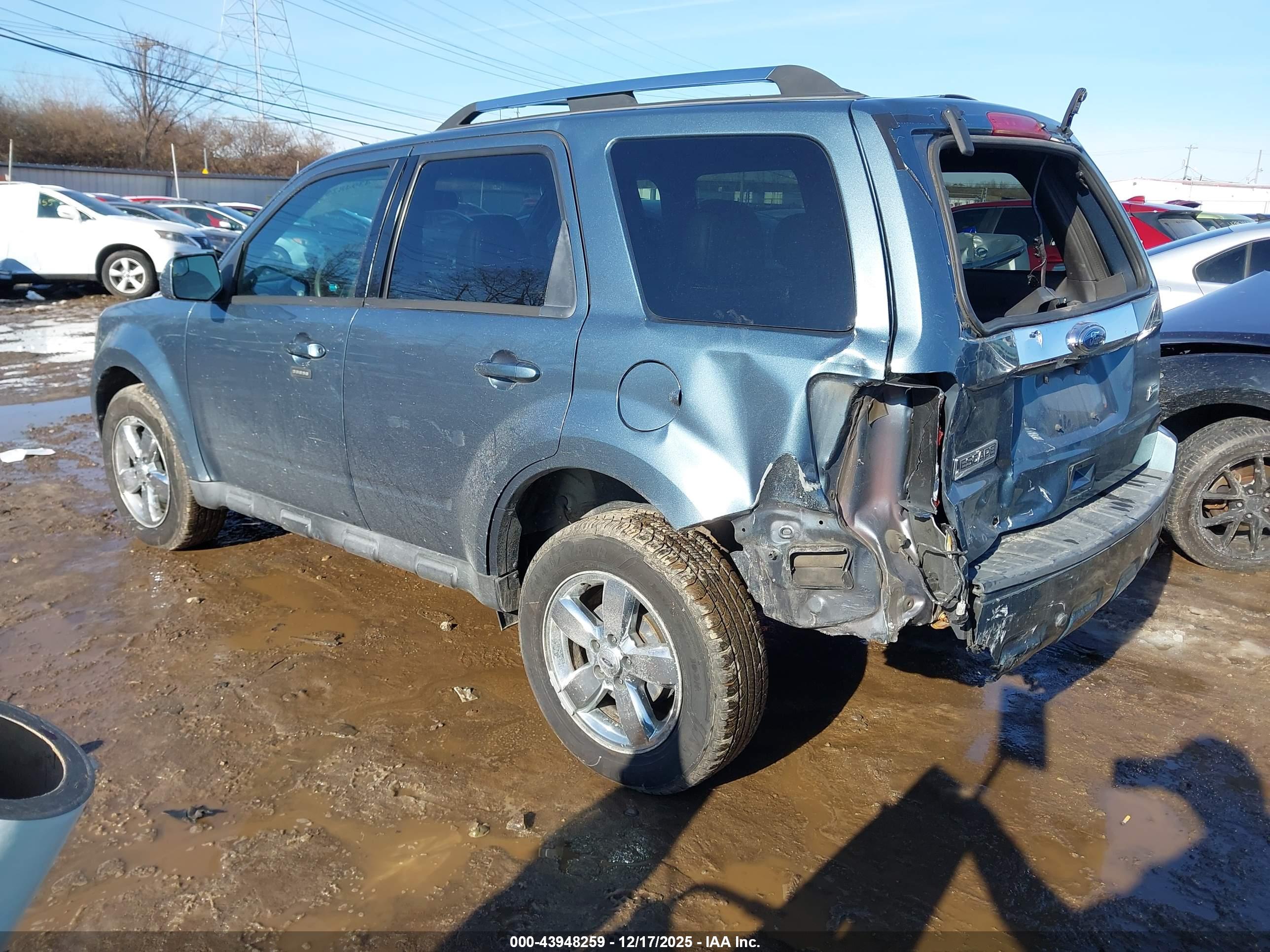 FORD ESCAPE image 3
