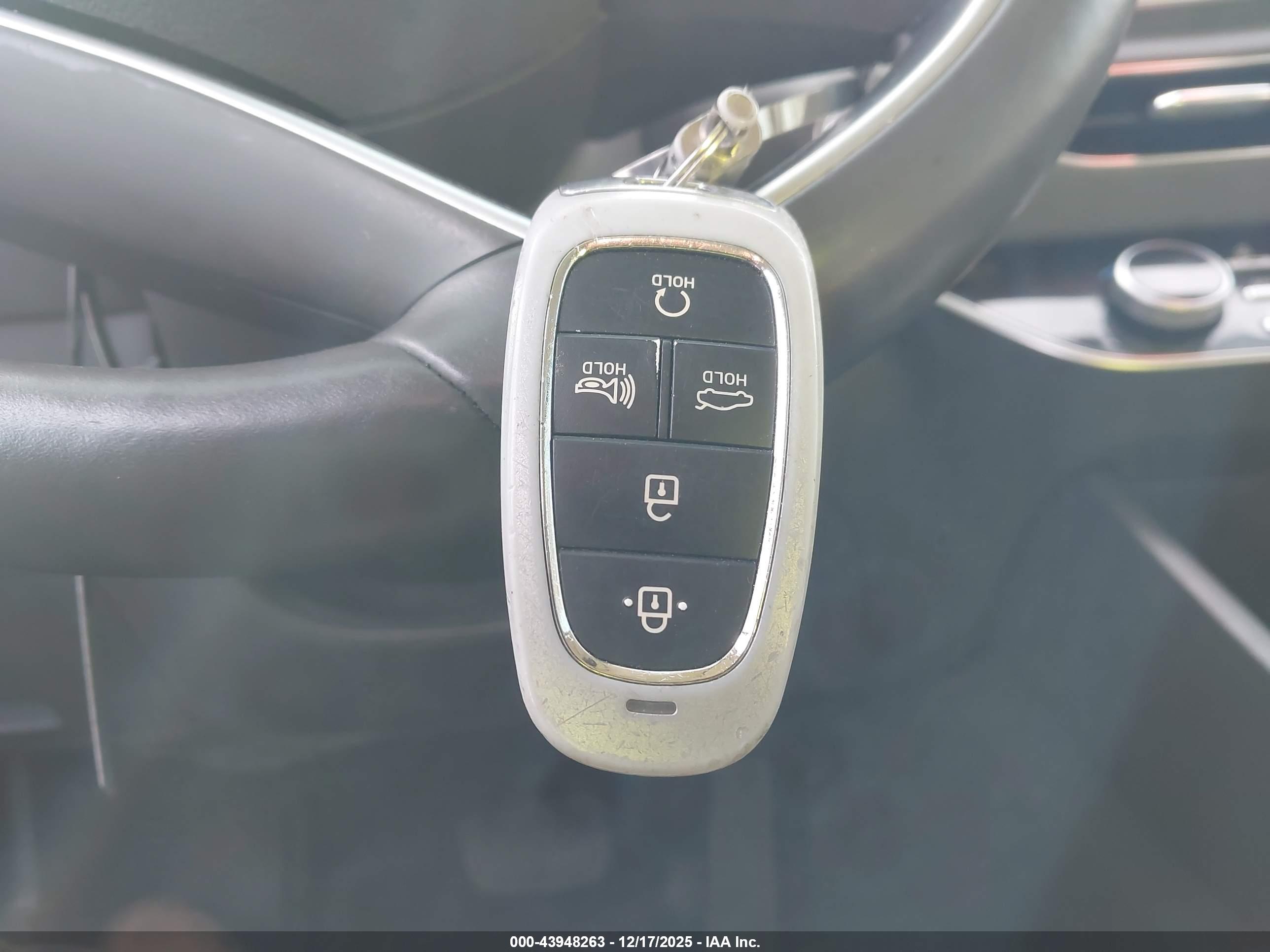 HYUNDAI SONATA image 11
