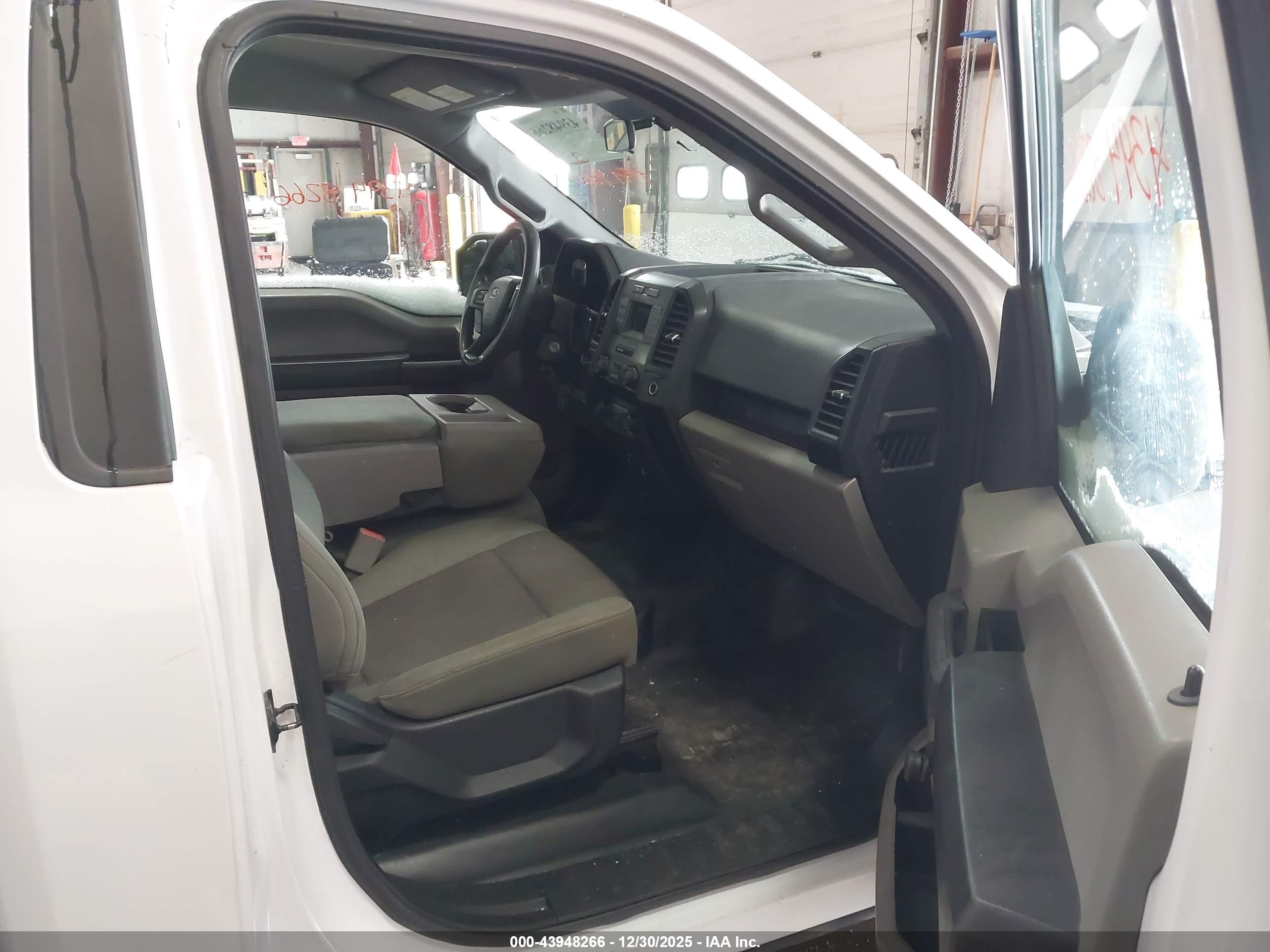 FORD F-150 image 5