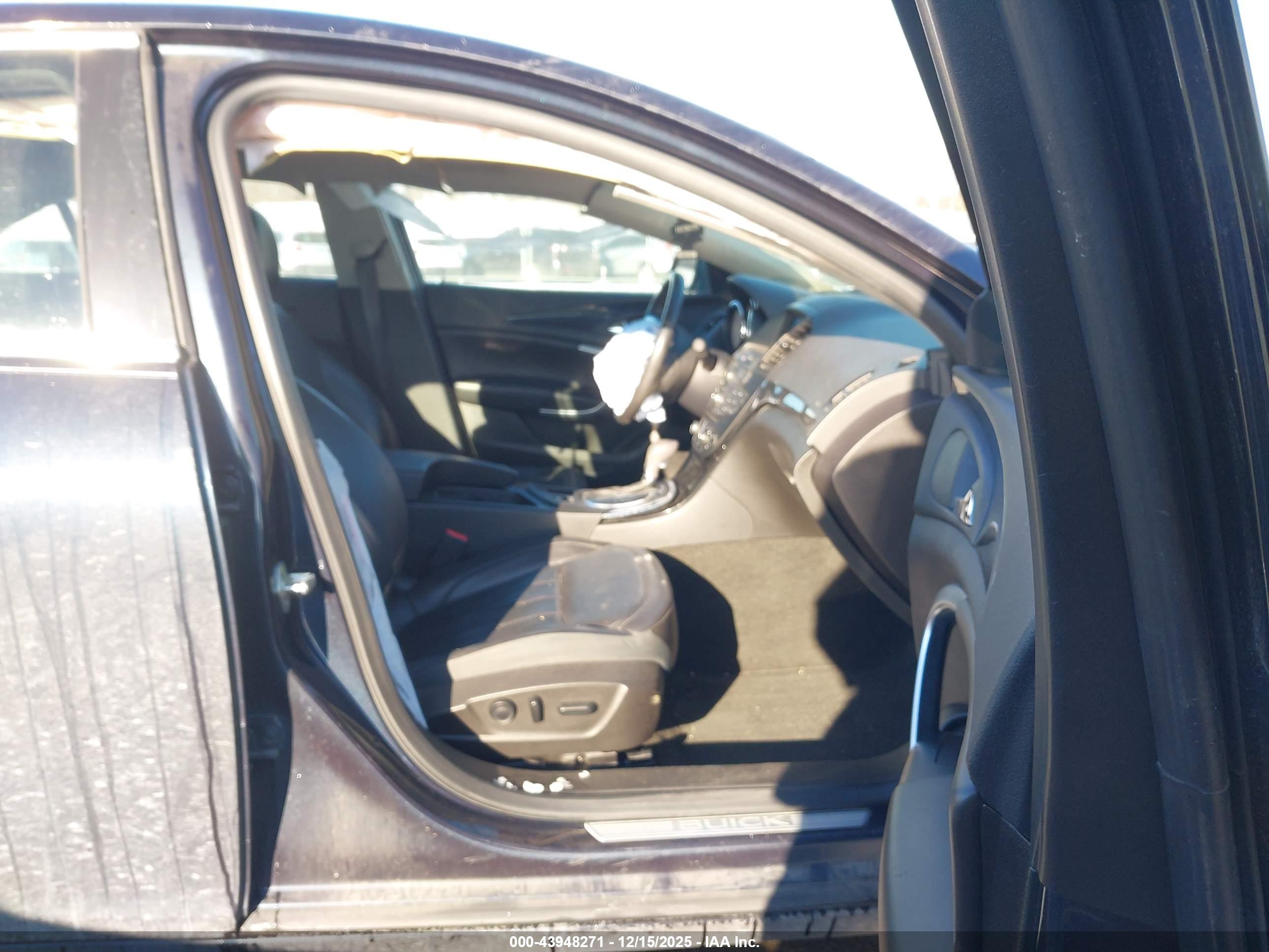 BUICK REGAL image 5