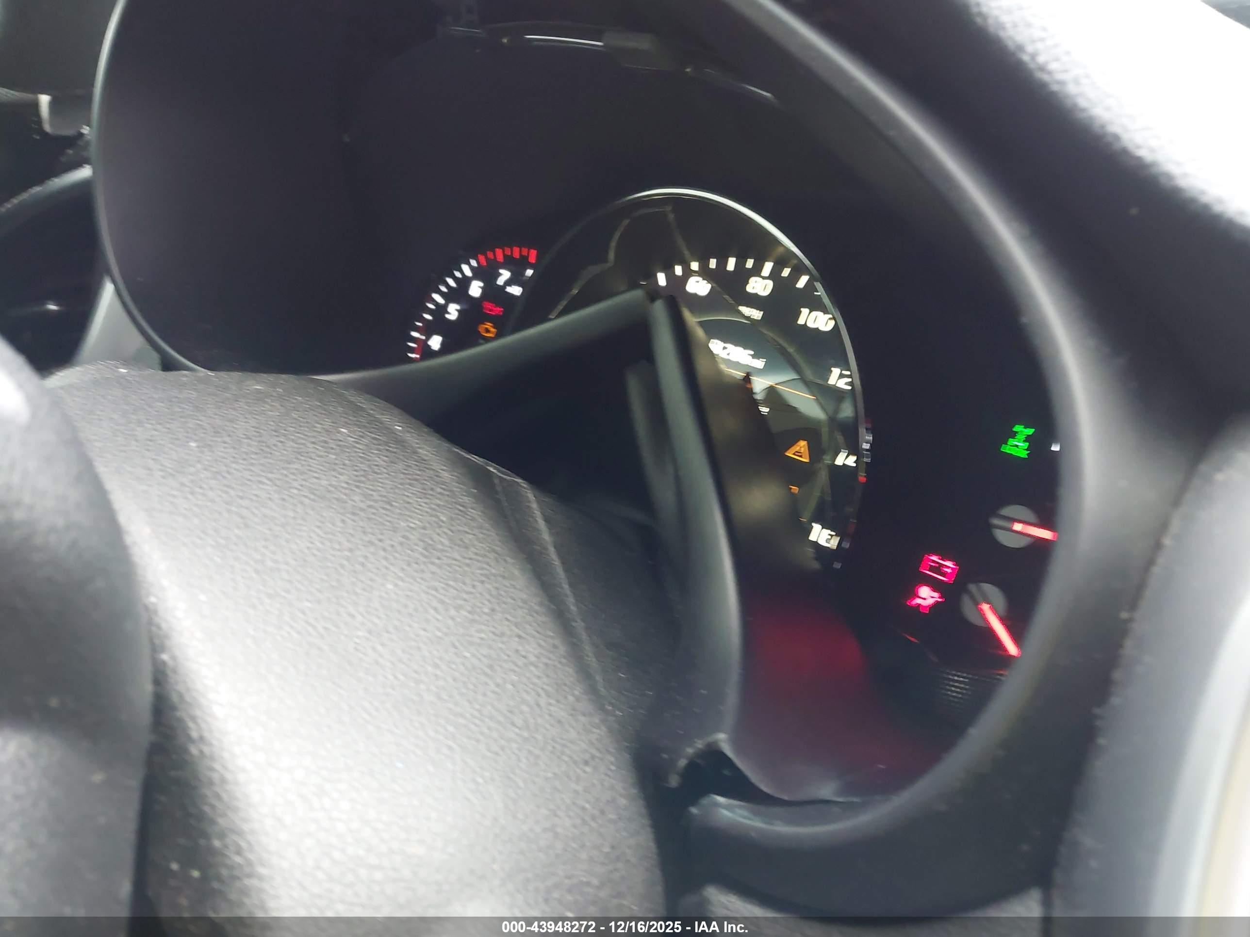 KIA SORENTO image 7