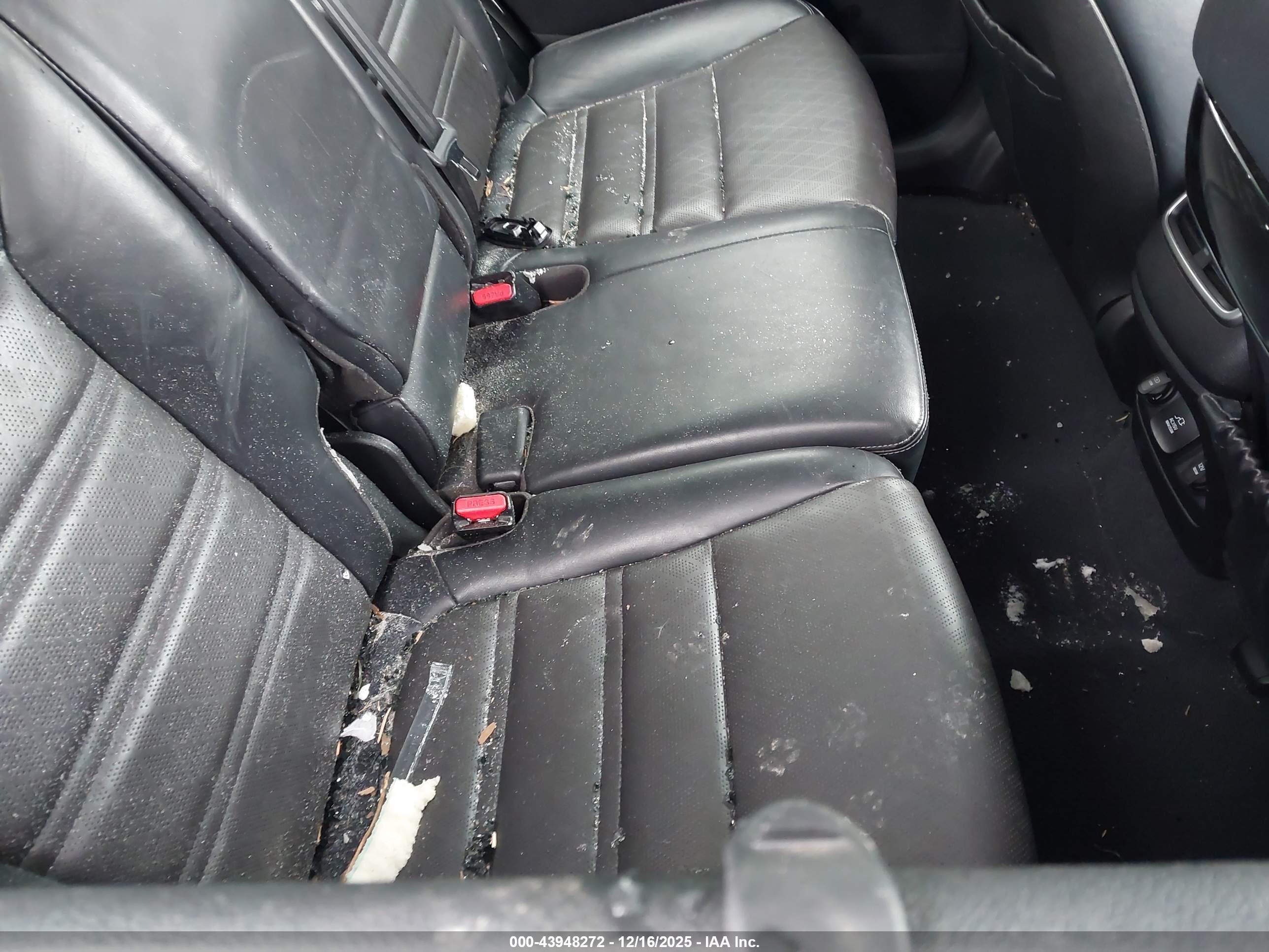 KIA SORENTO image 8