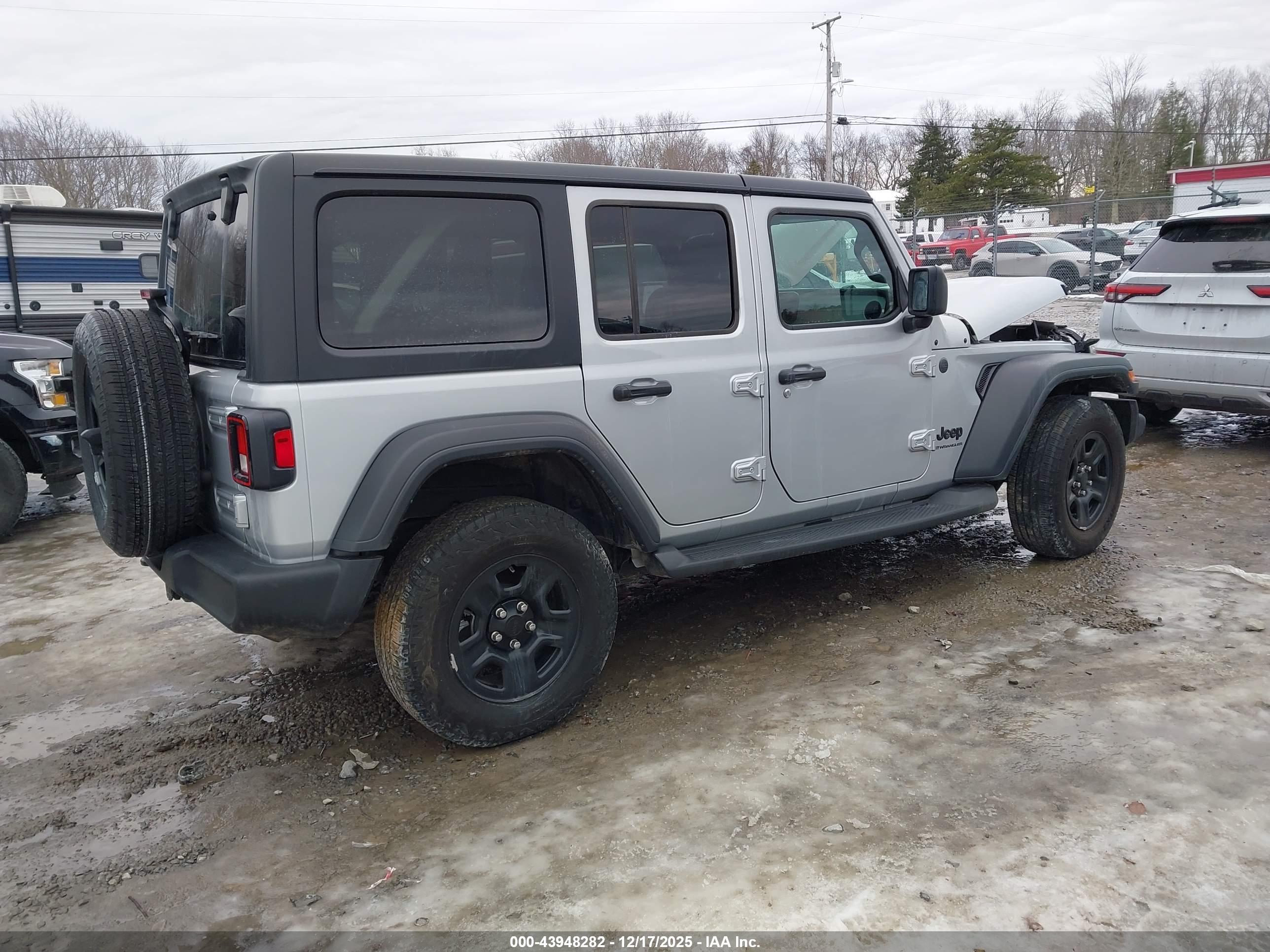 JEEP WRANGLER image 4