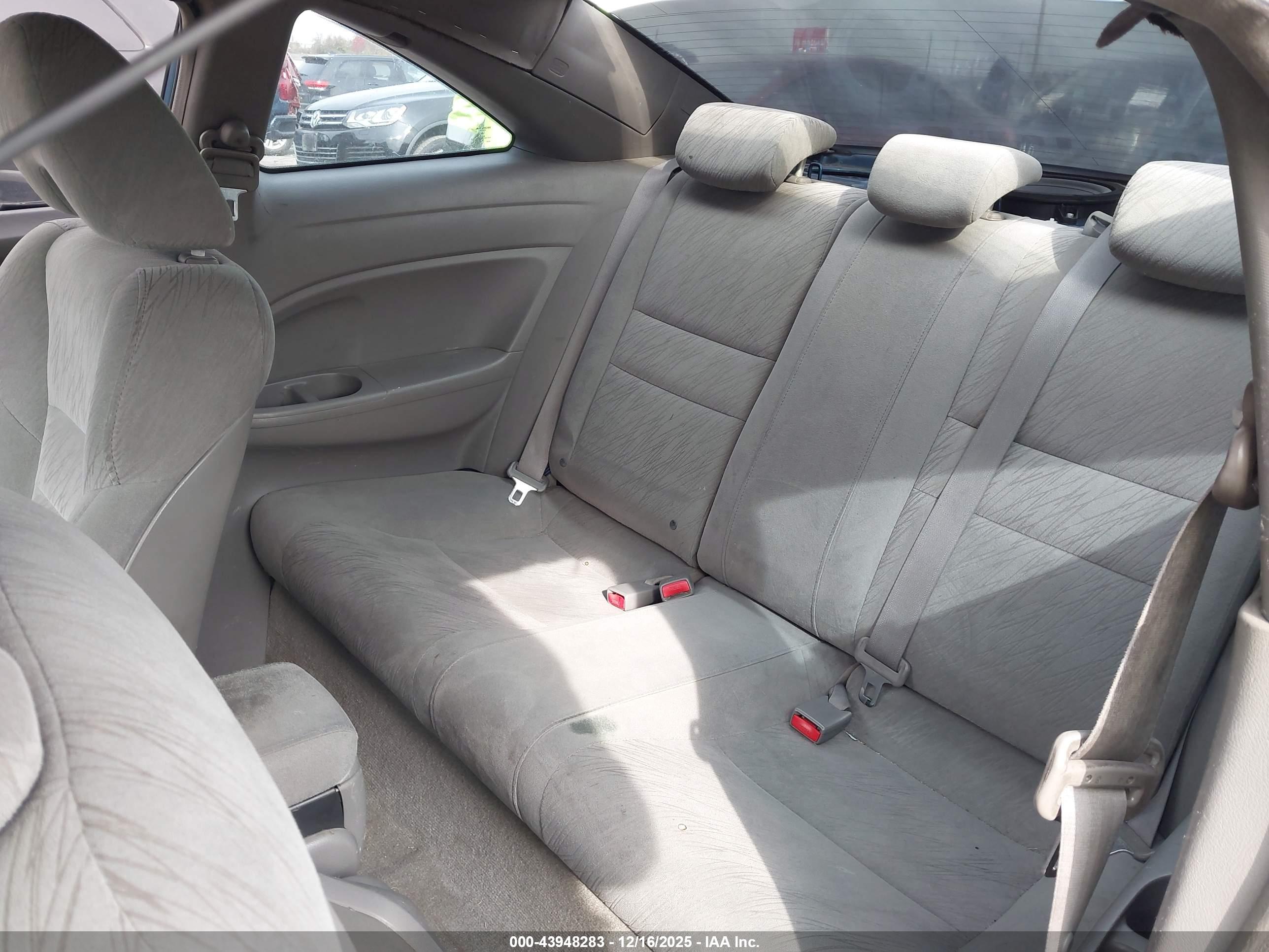 HONDA CIVIC image 8
