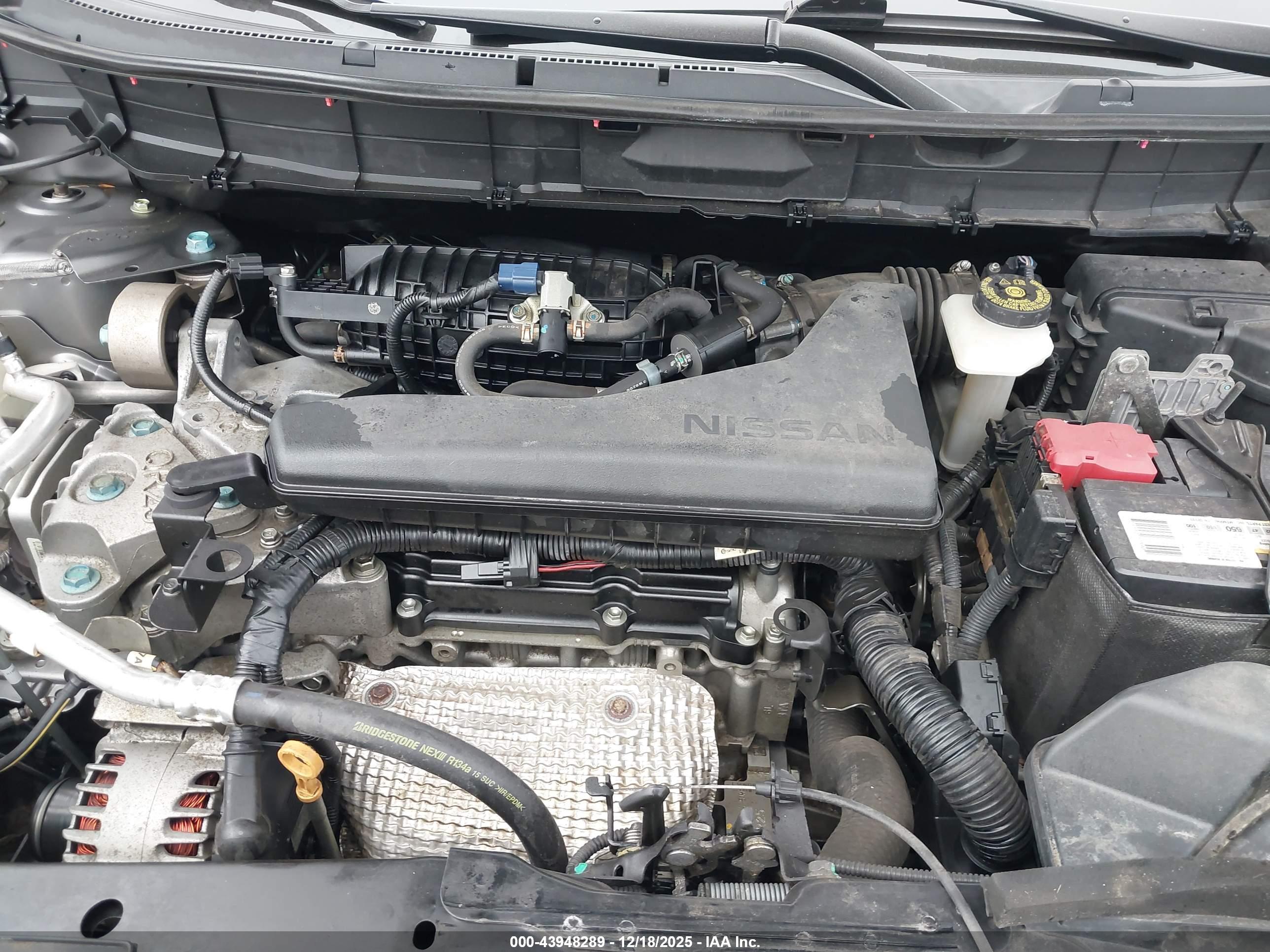 NISSAN ROGUE image 10