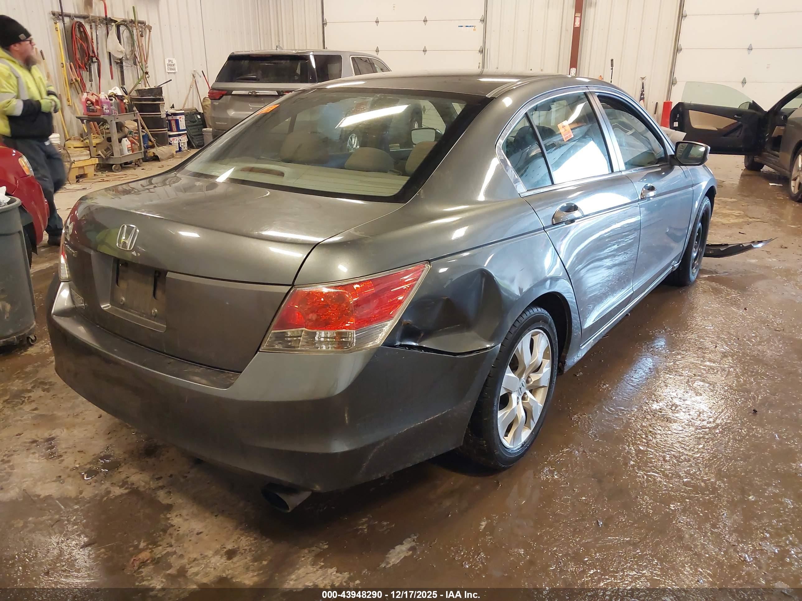 HONDA ACCORD image 4