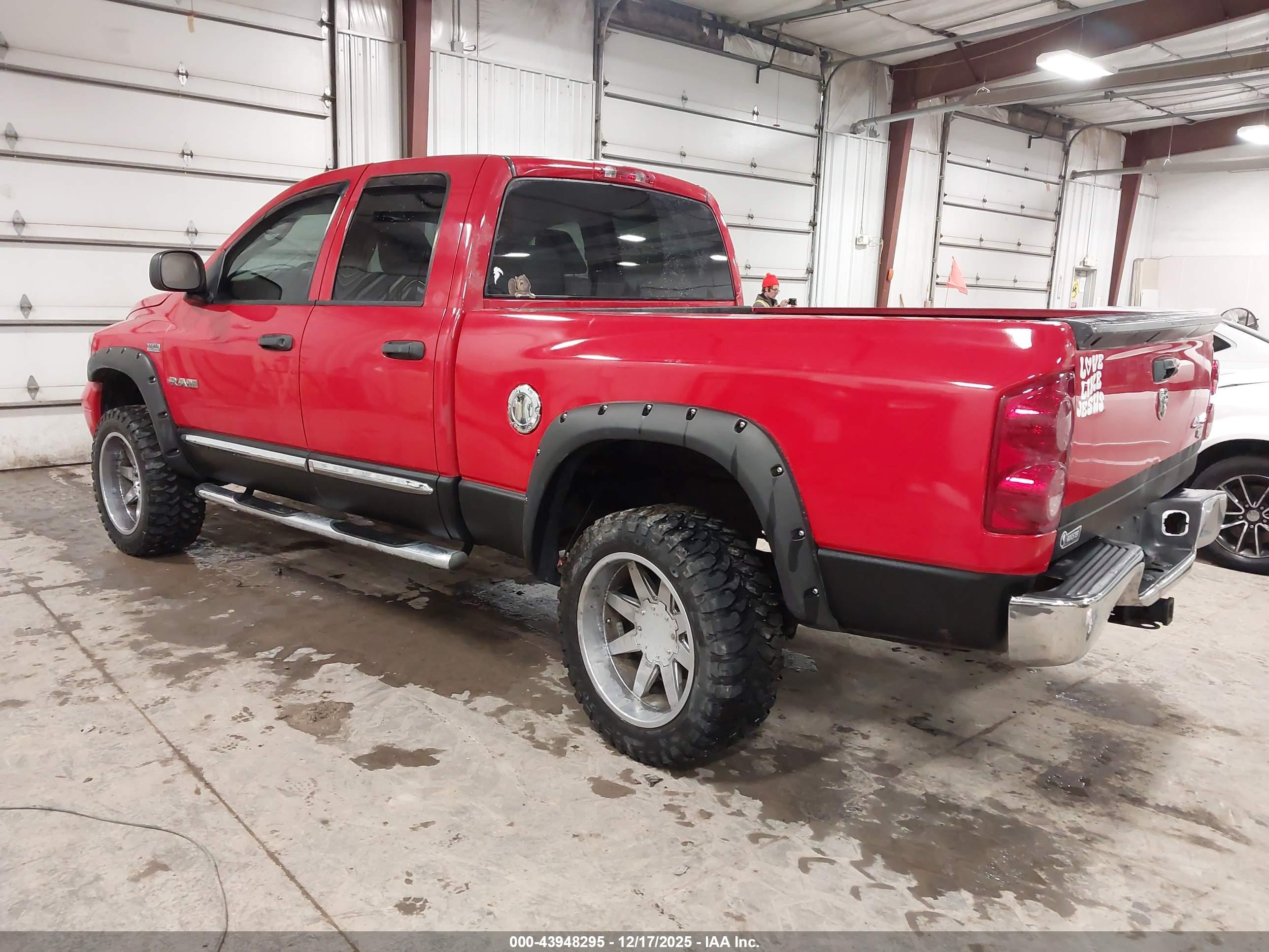 DODGE RAM image 3