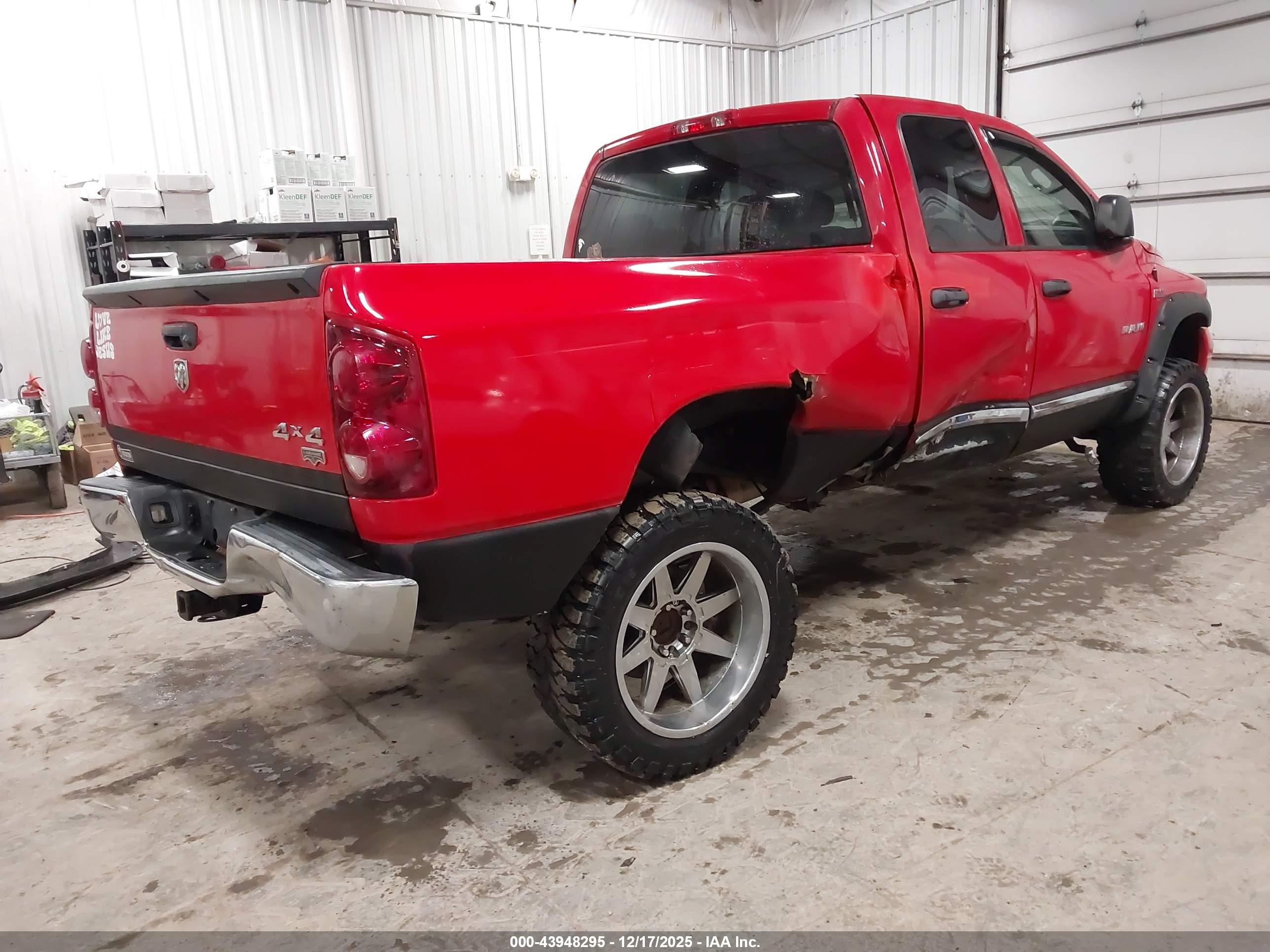 DODGE RAM image 4