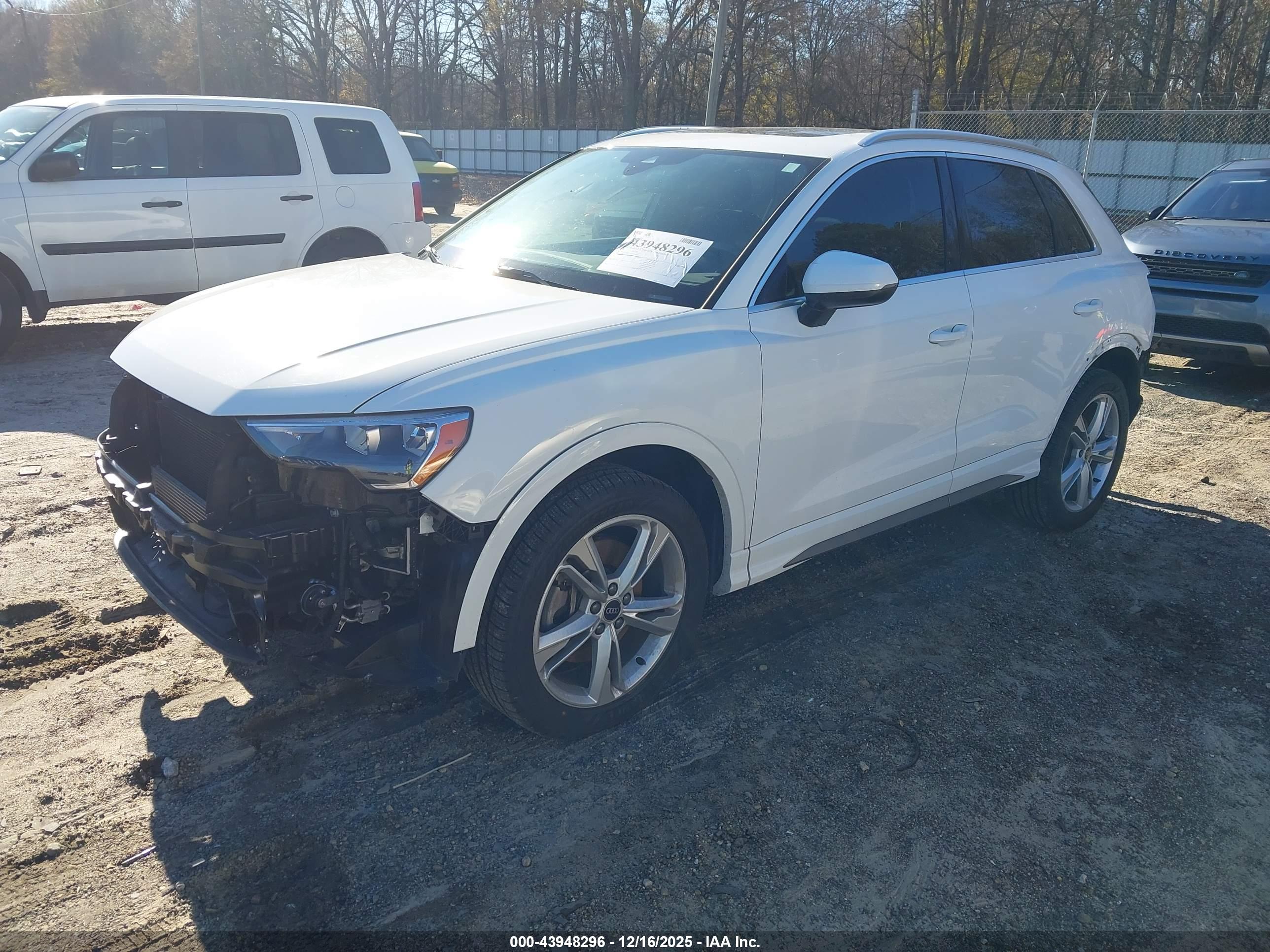 AUDI Q3 image 2