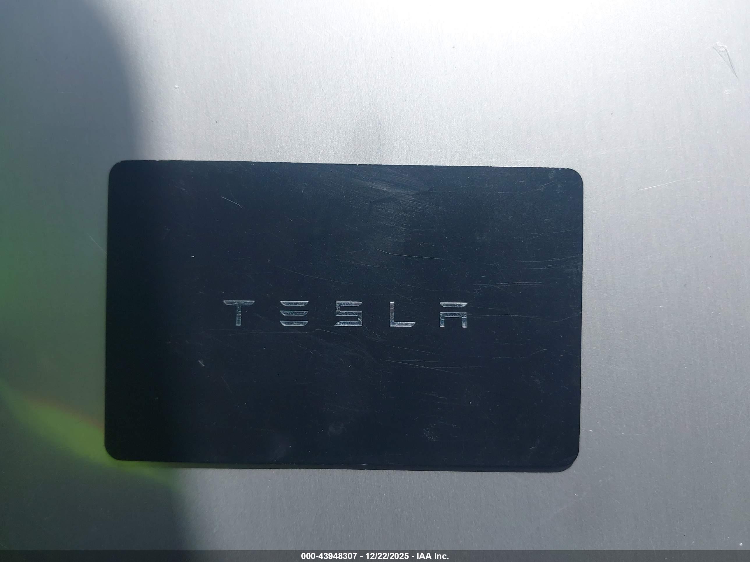 TESLA MODEL image 11