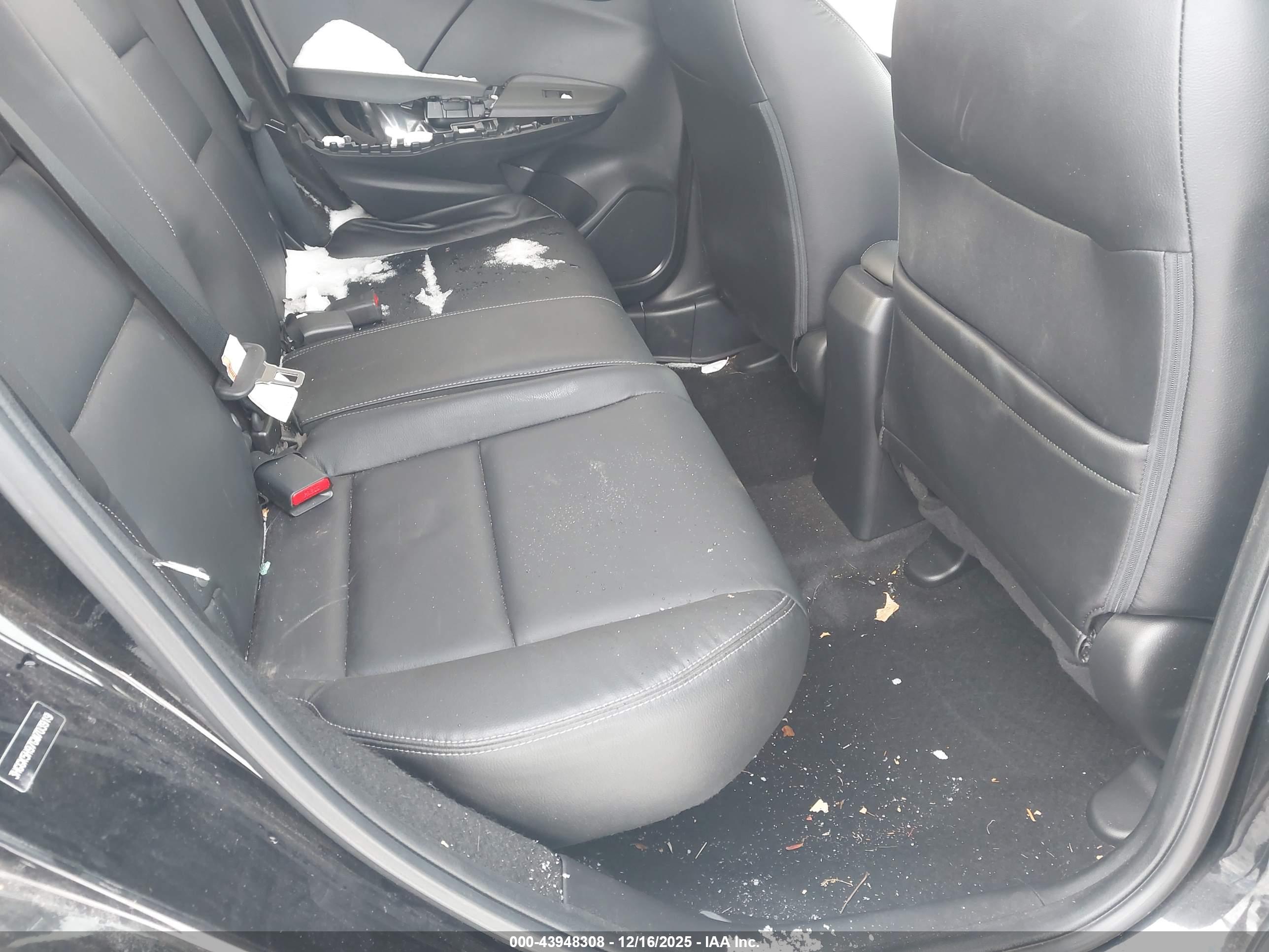 HONDA FIT image 8