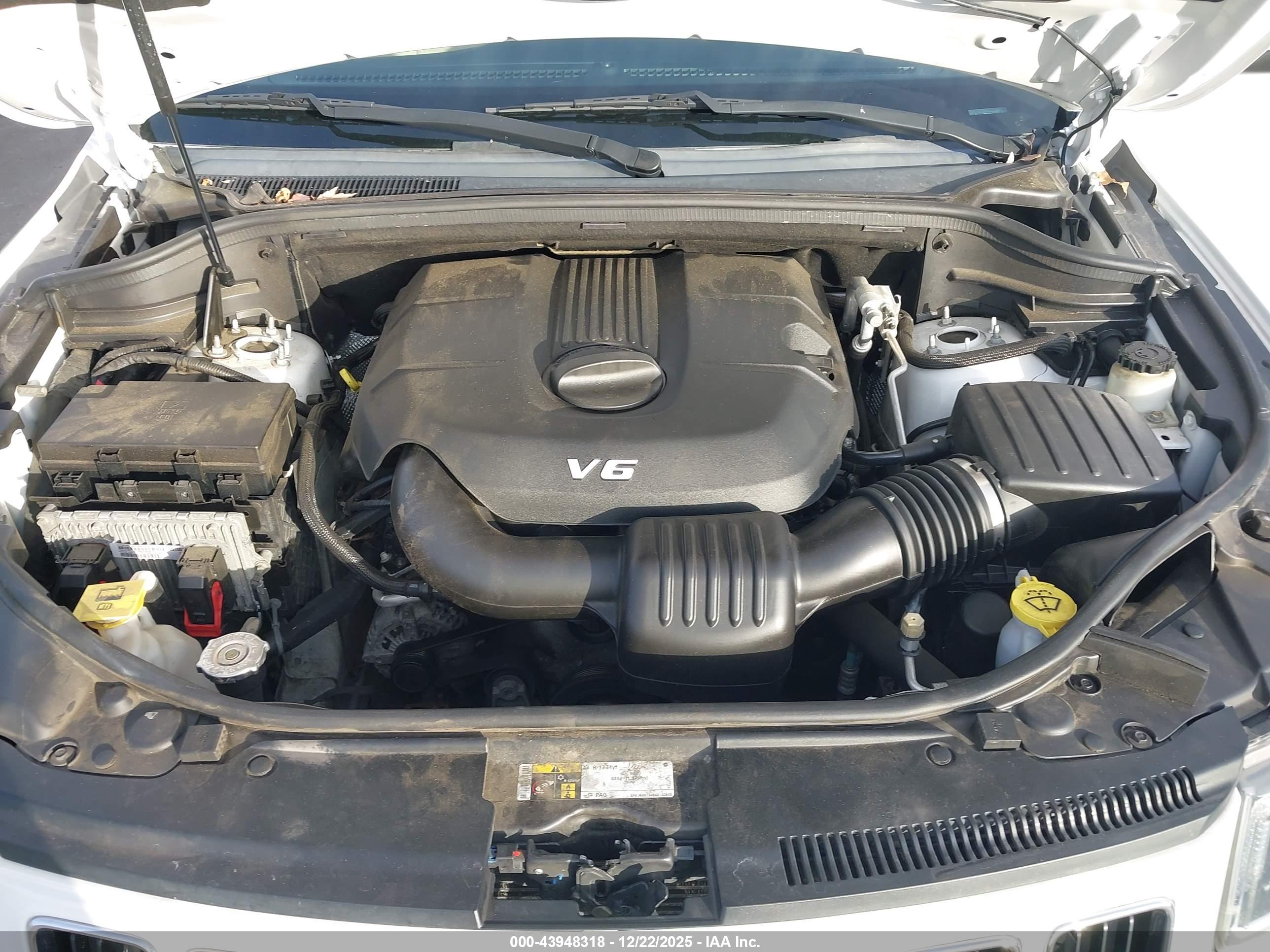 JEEP GRAND image 10