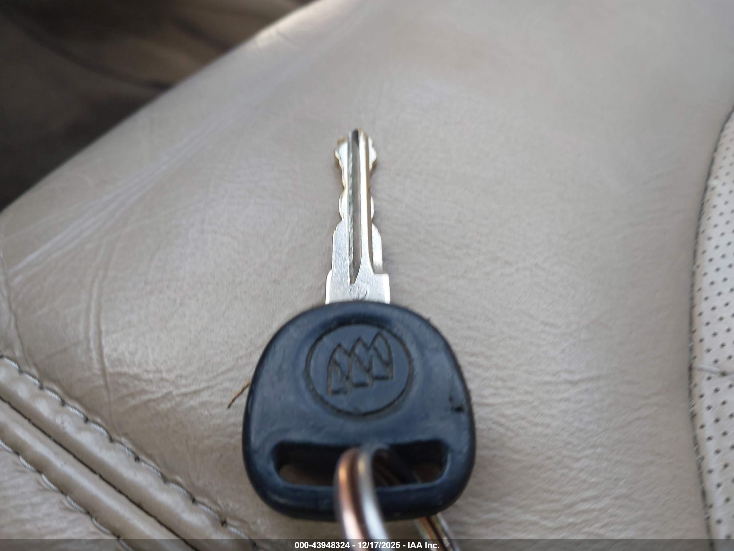 BUICK ENCLAVE image 11