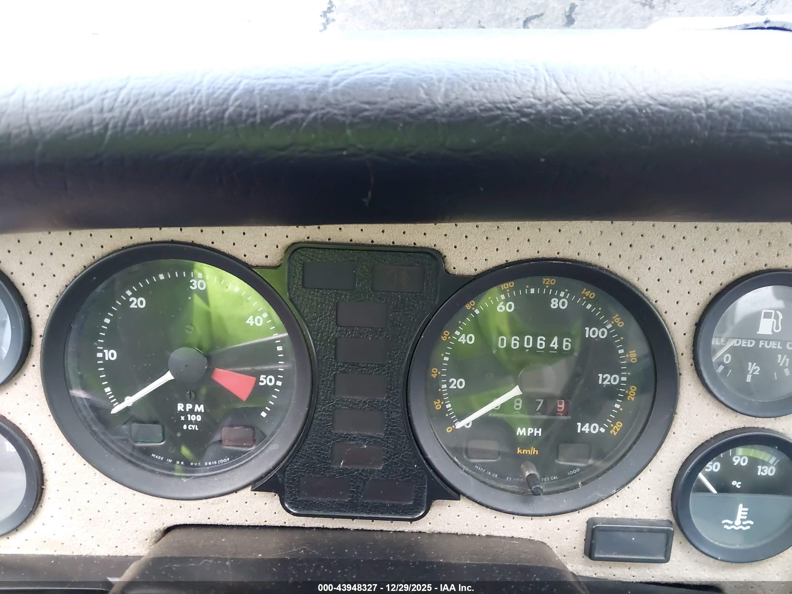 JAGUAR XJ6 image 7
