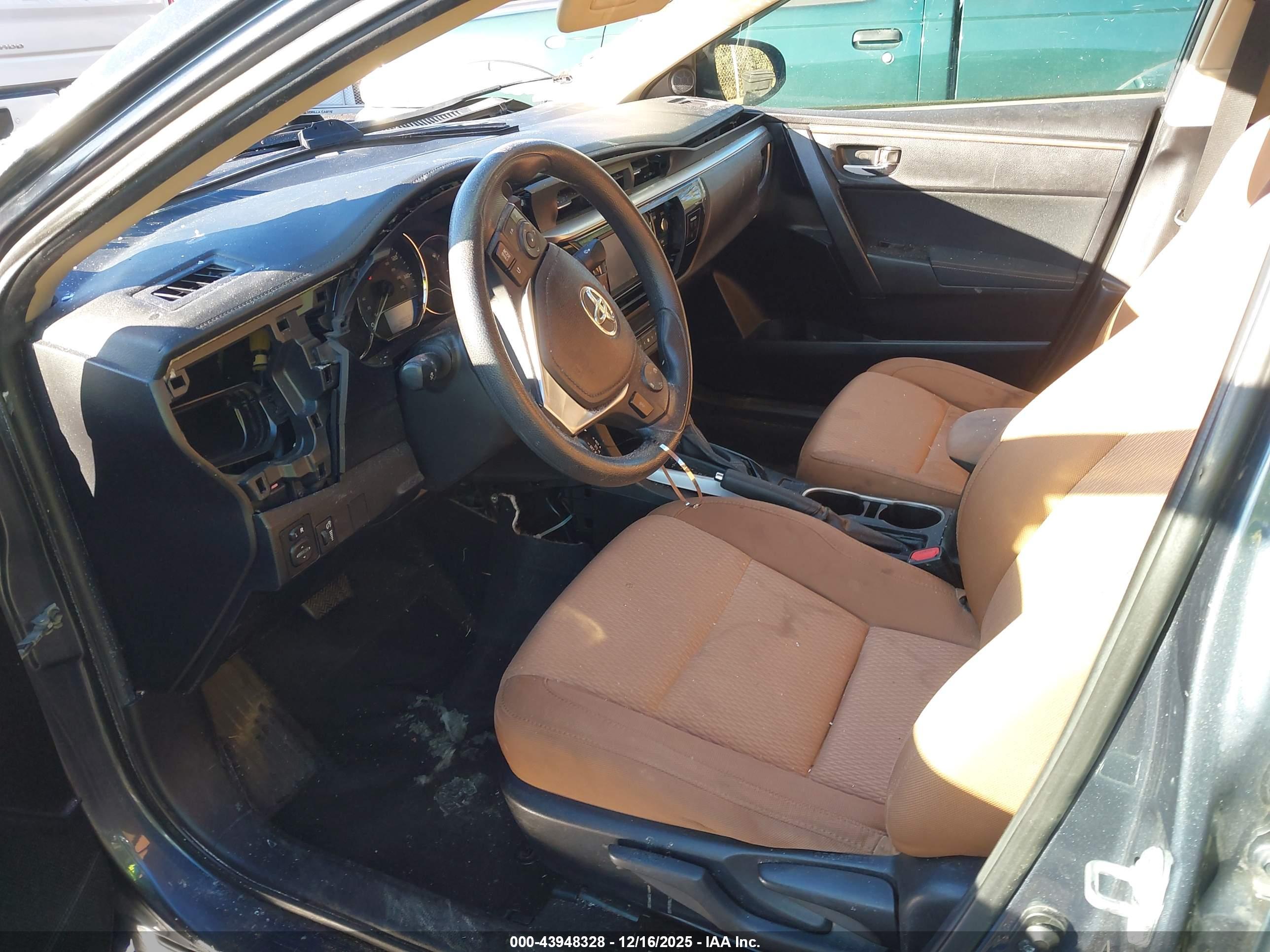 TOYOTA COROLLA image 5