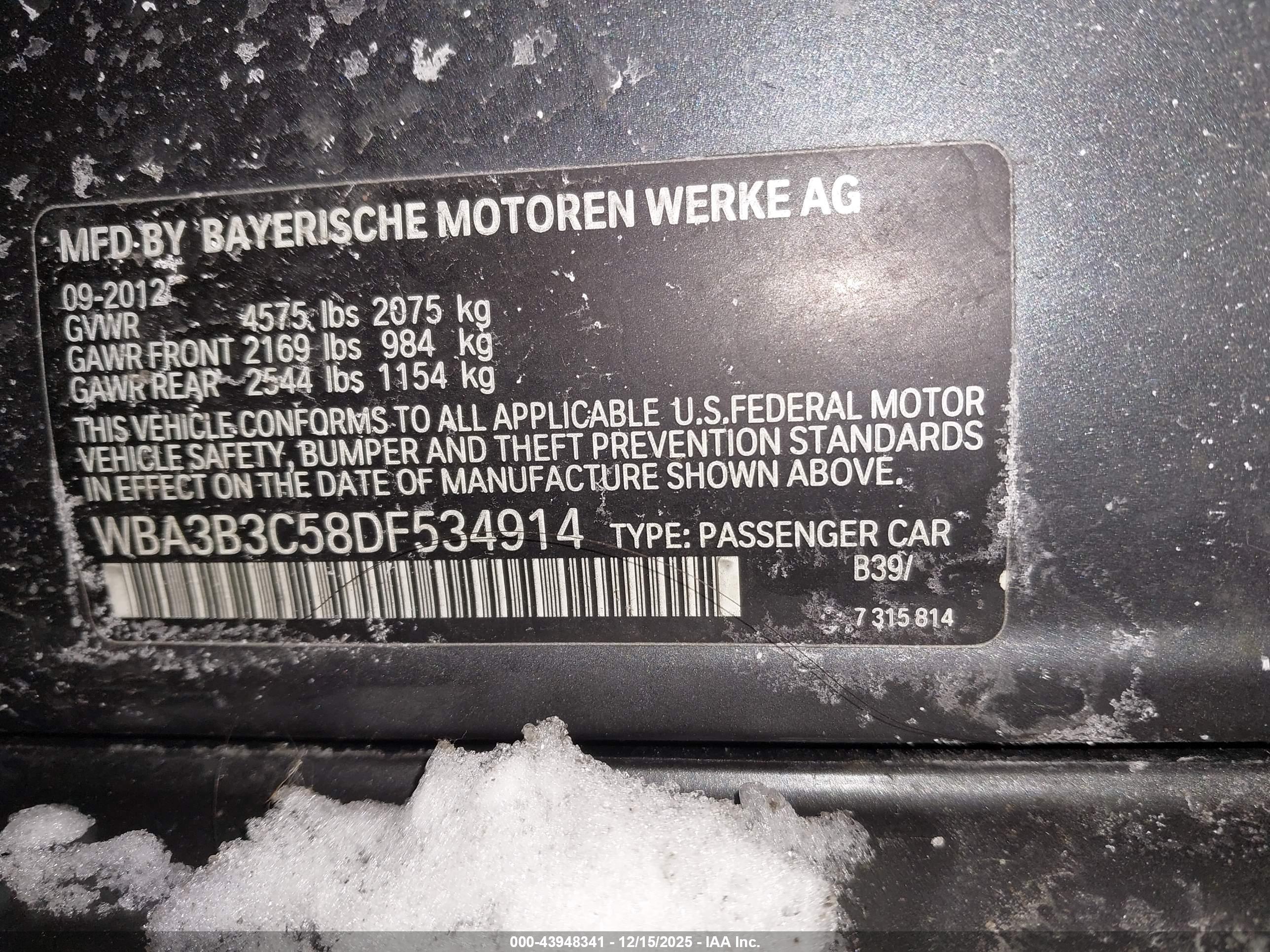 BMW 328I image 9