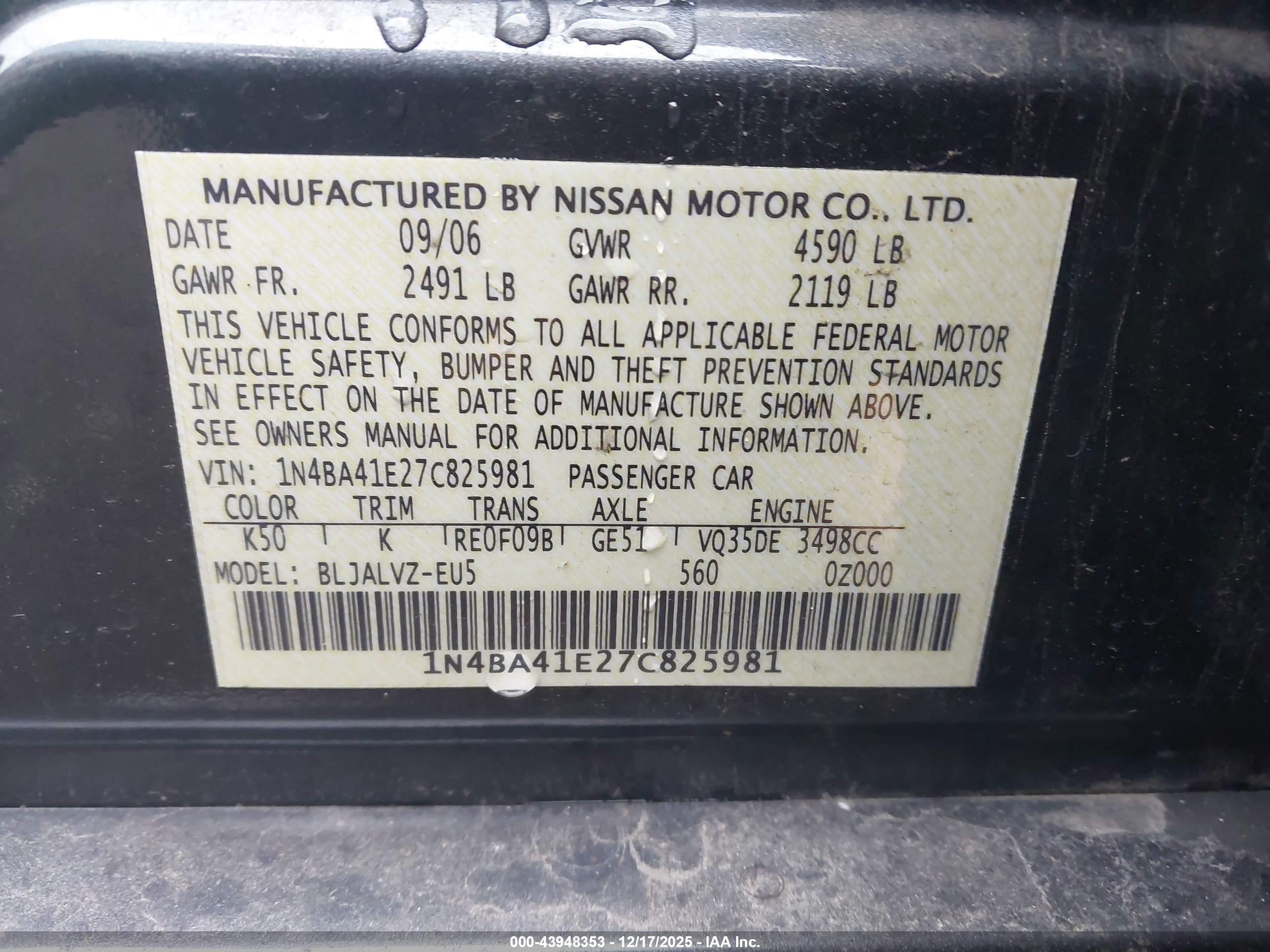 NISSAN MAXIMA image 9