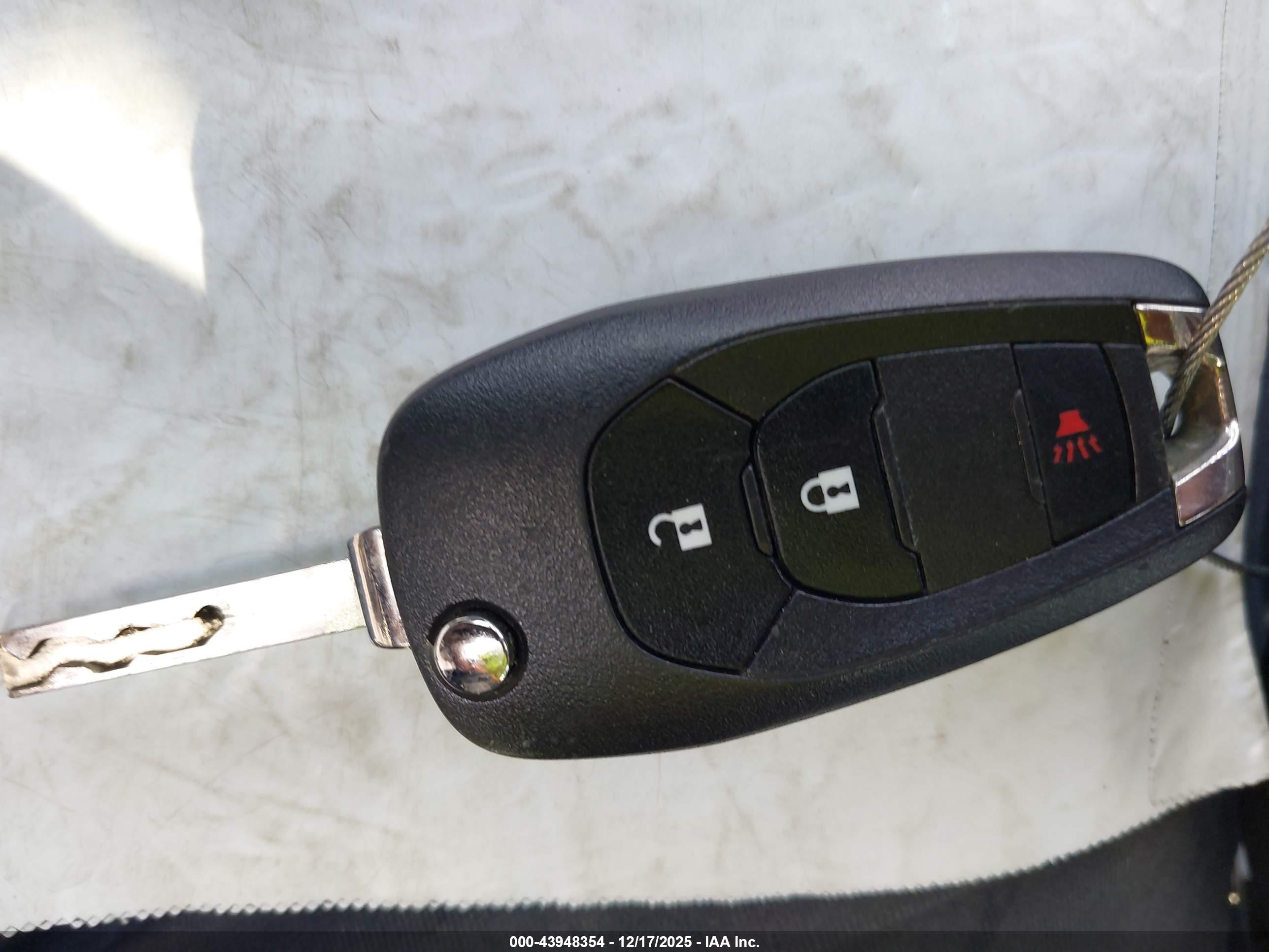 CHEVROLET TRAX image 11