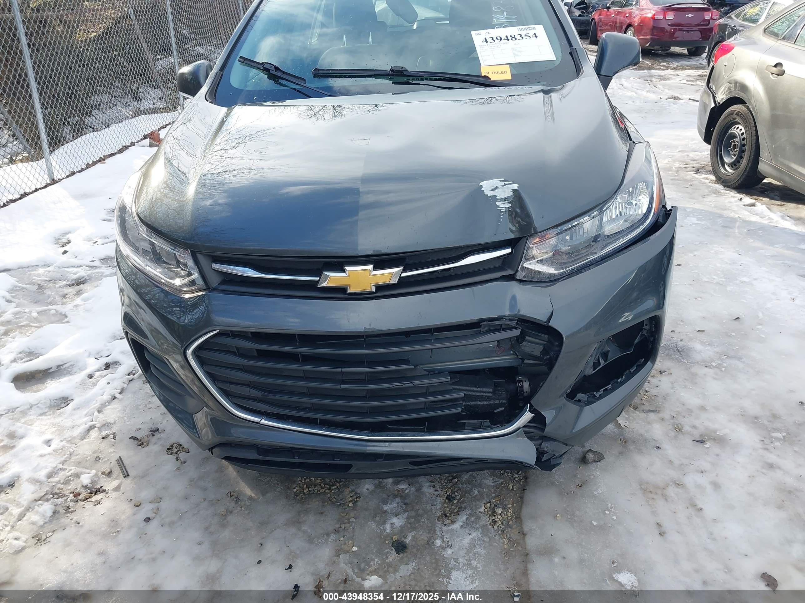 CHEVROLET TRAX image 6