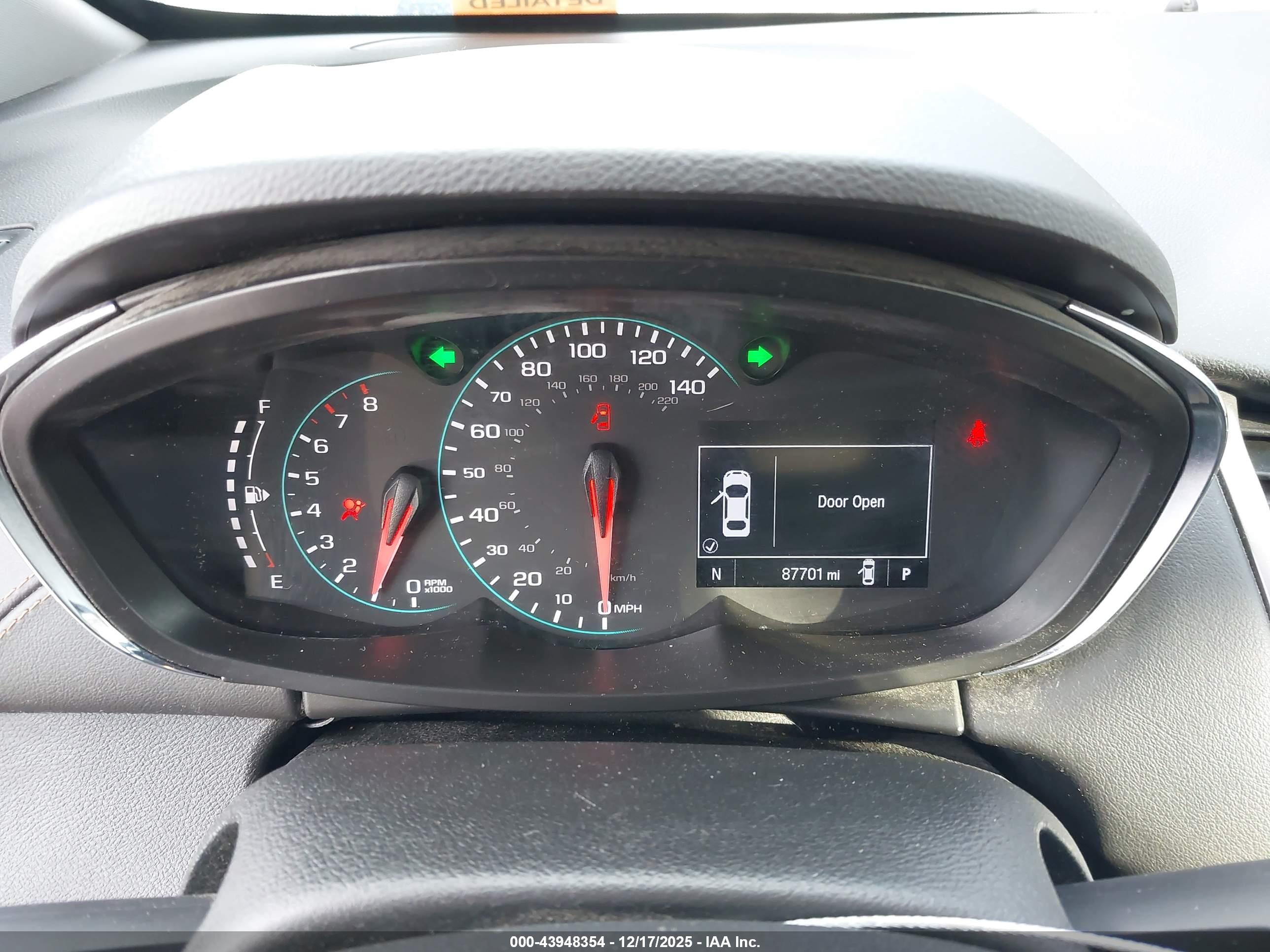CHEVROLET TRAX image 7