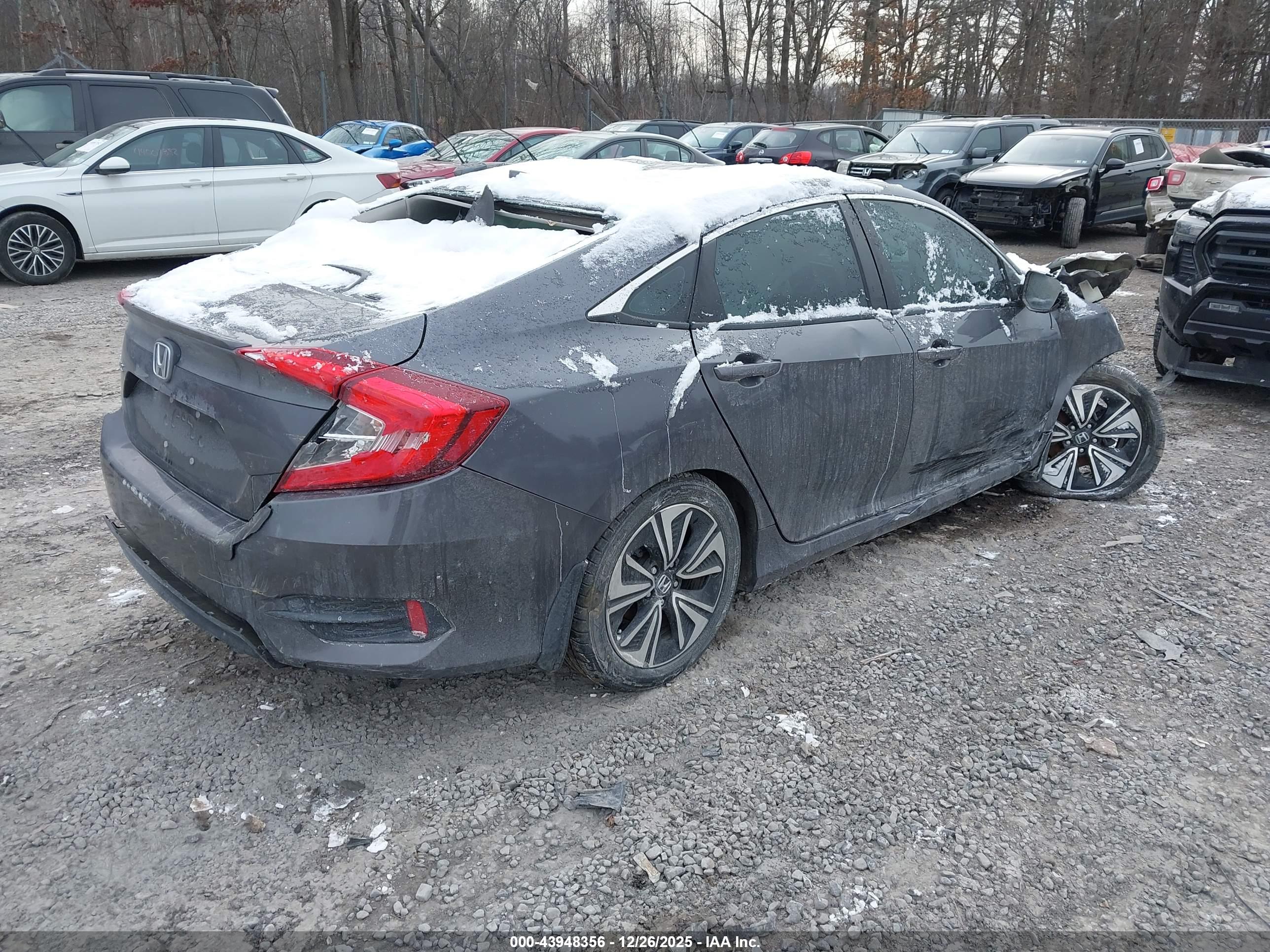 HONDA CIVIC image 4