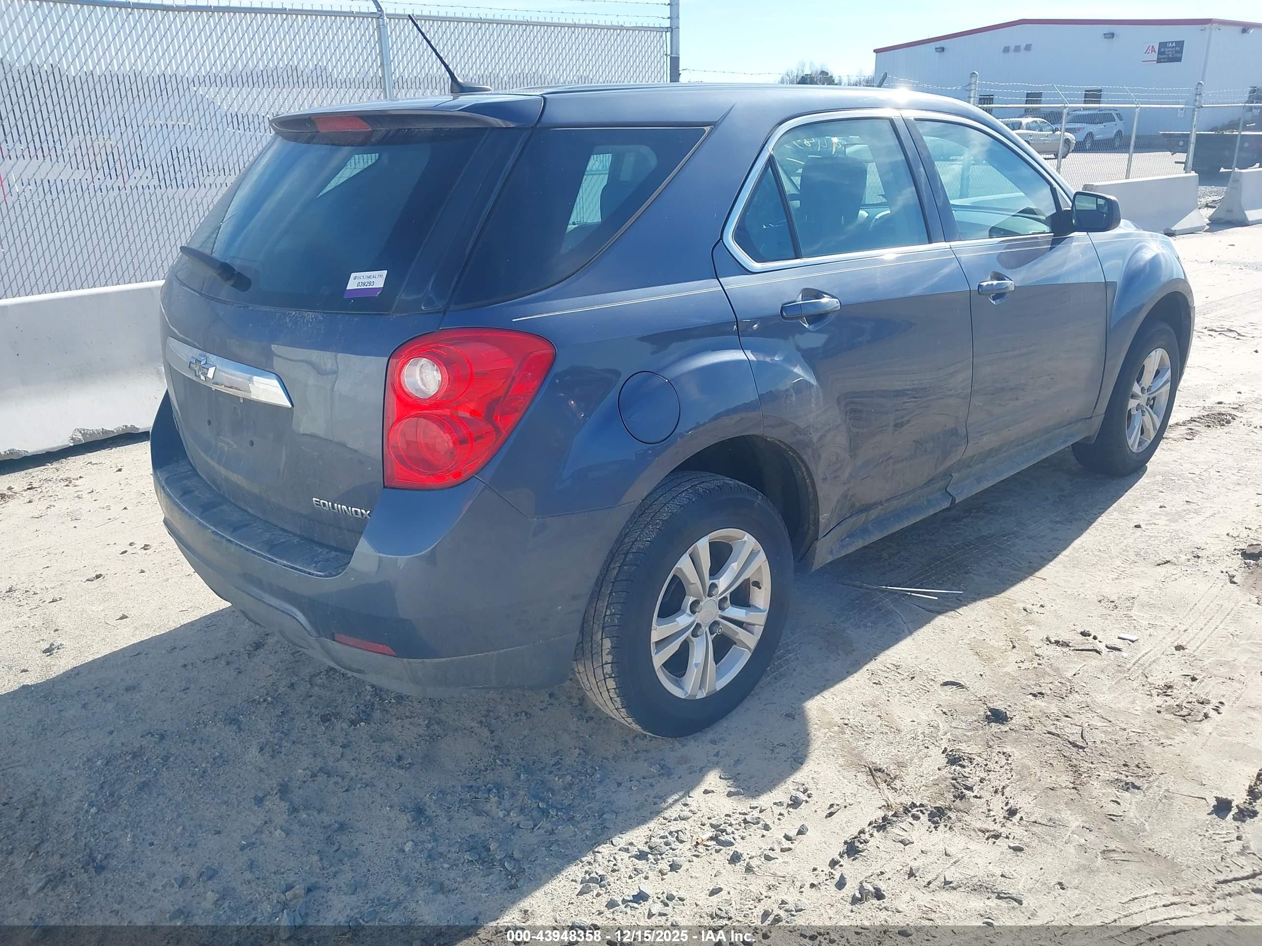 CHEVROLET EQUINOX image 4
