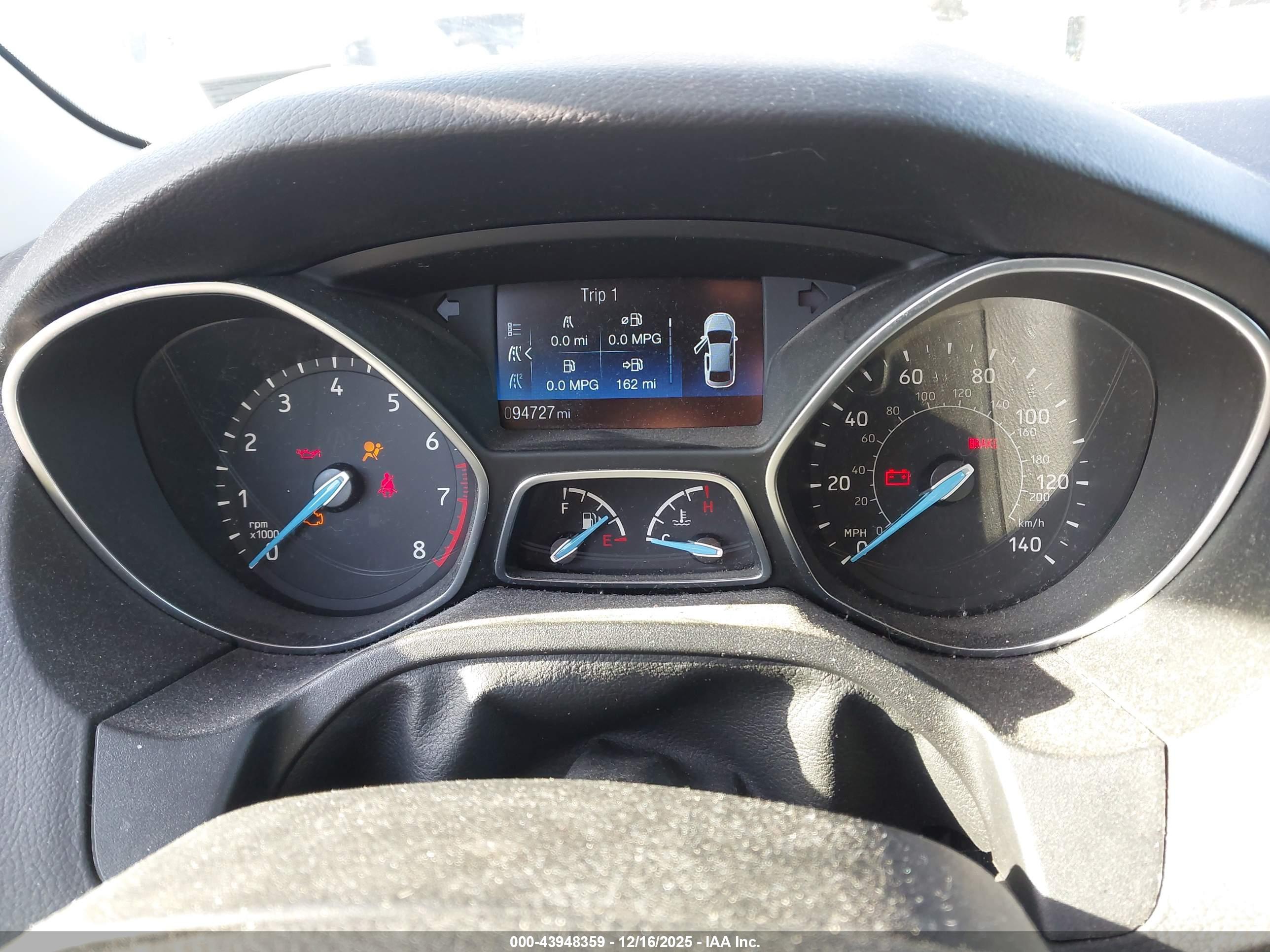 FORD FOCUS image 7