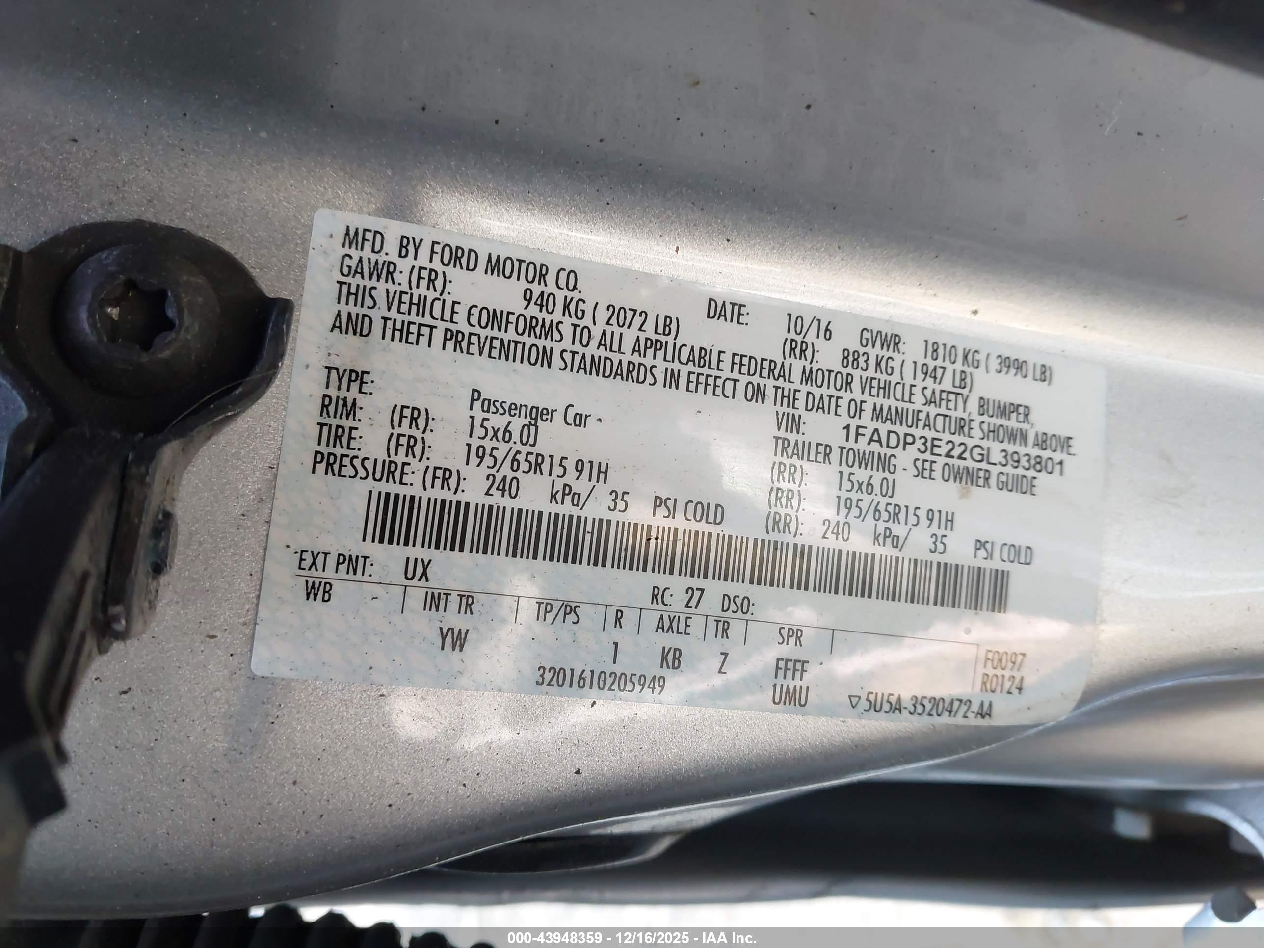 FORD FOCUS image 9