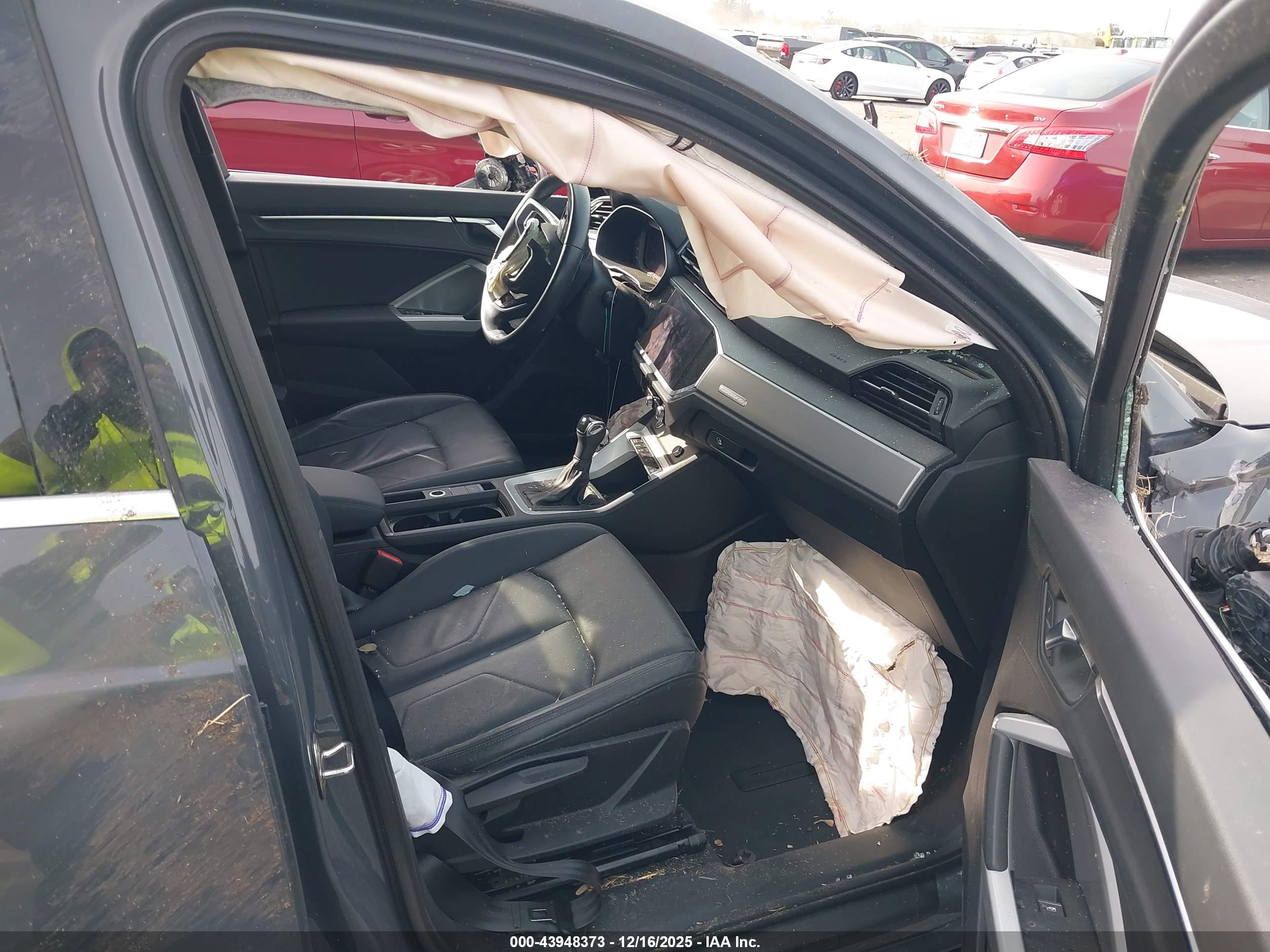 AUDI Q3 image 5