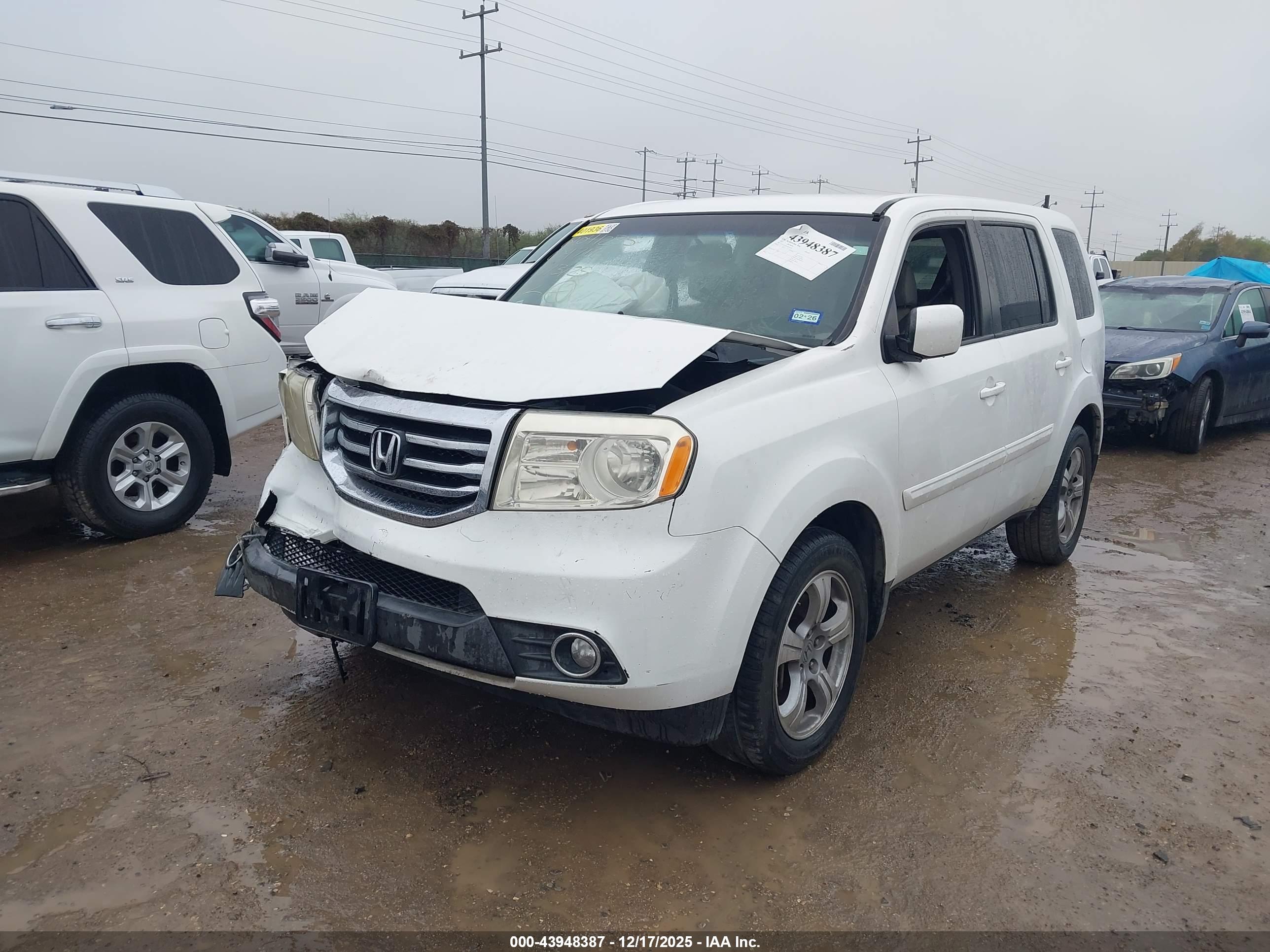 HONDA PILOT image 2