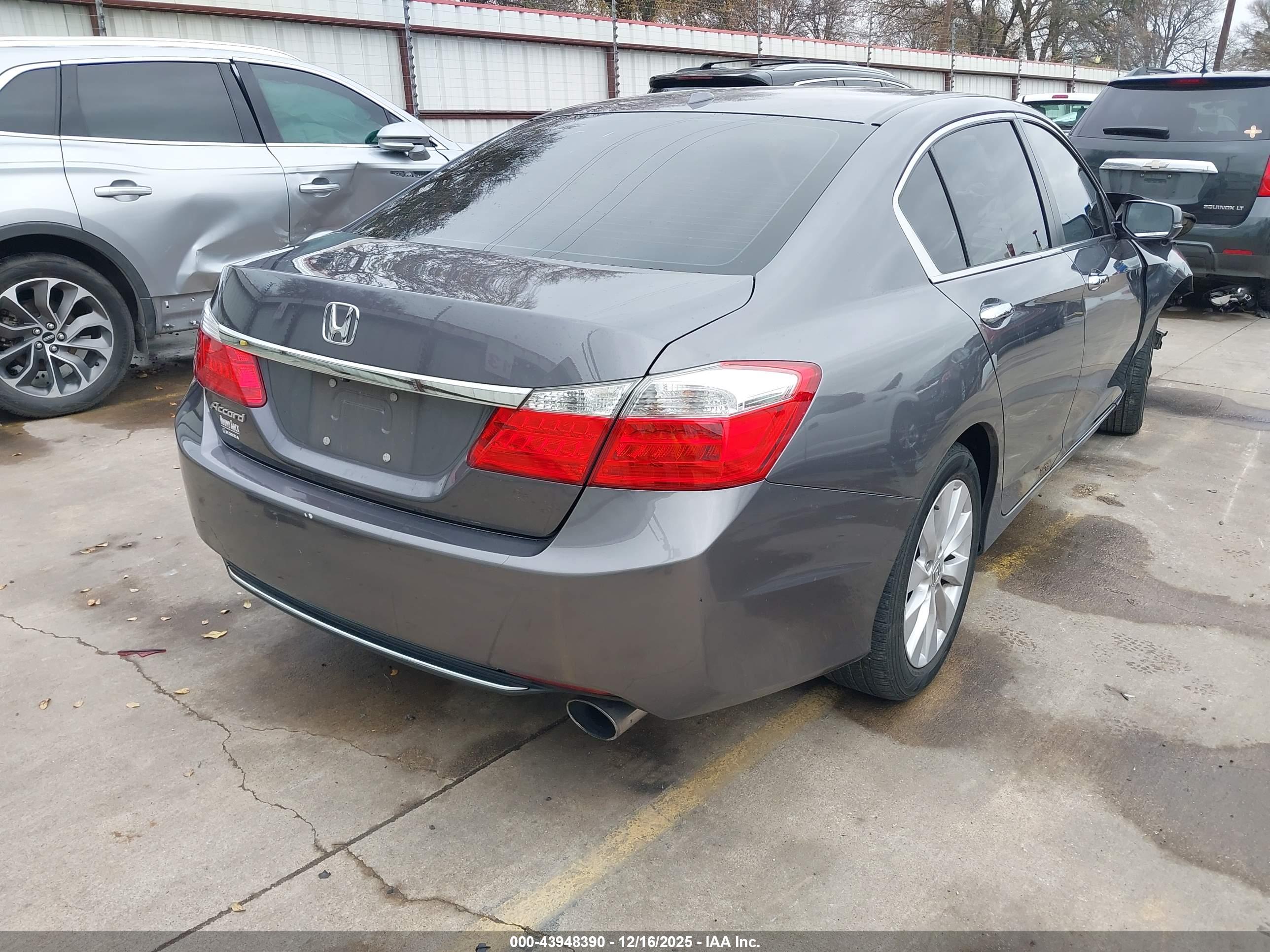 HONDA ACCORD image 4