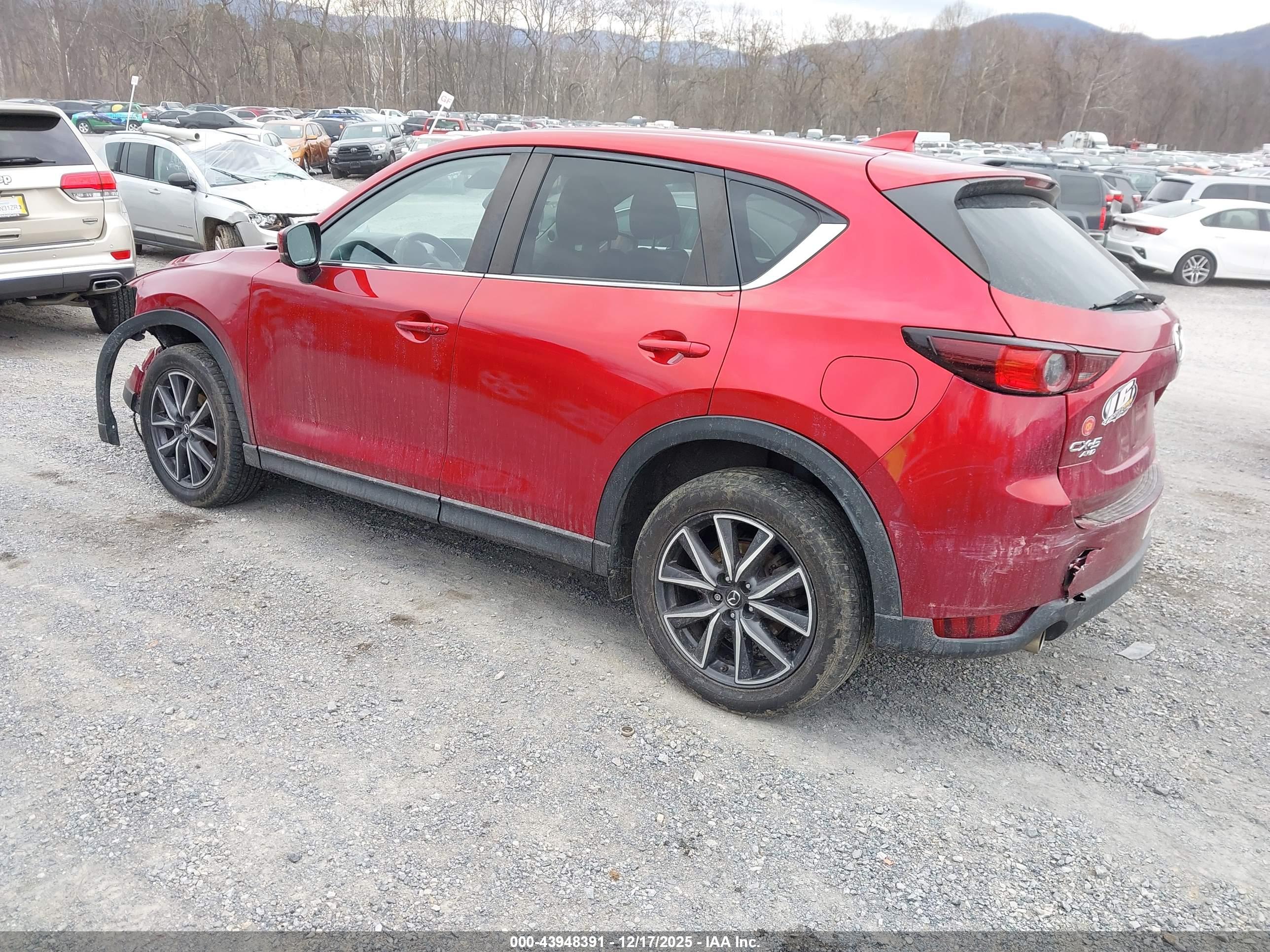 MAZDA CX-5 image 3