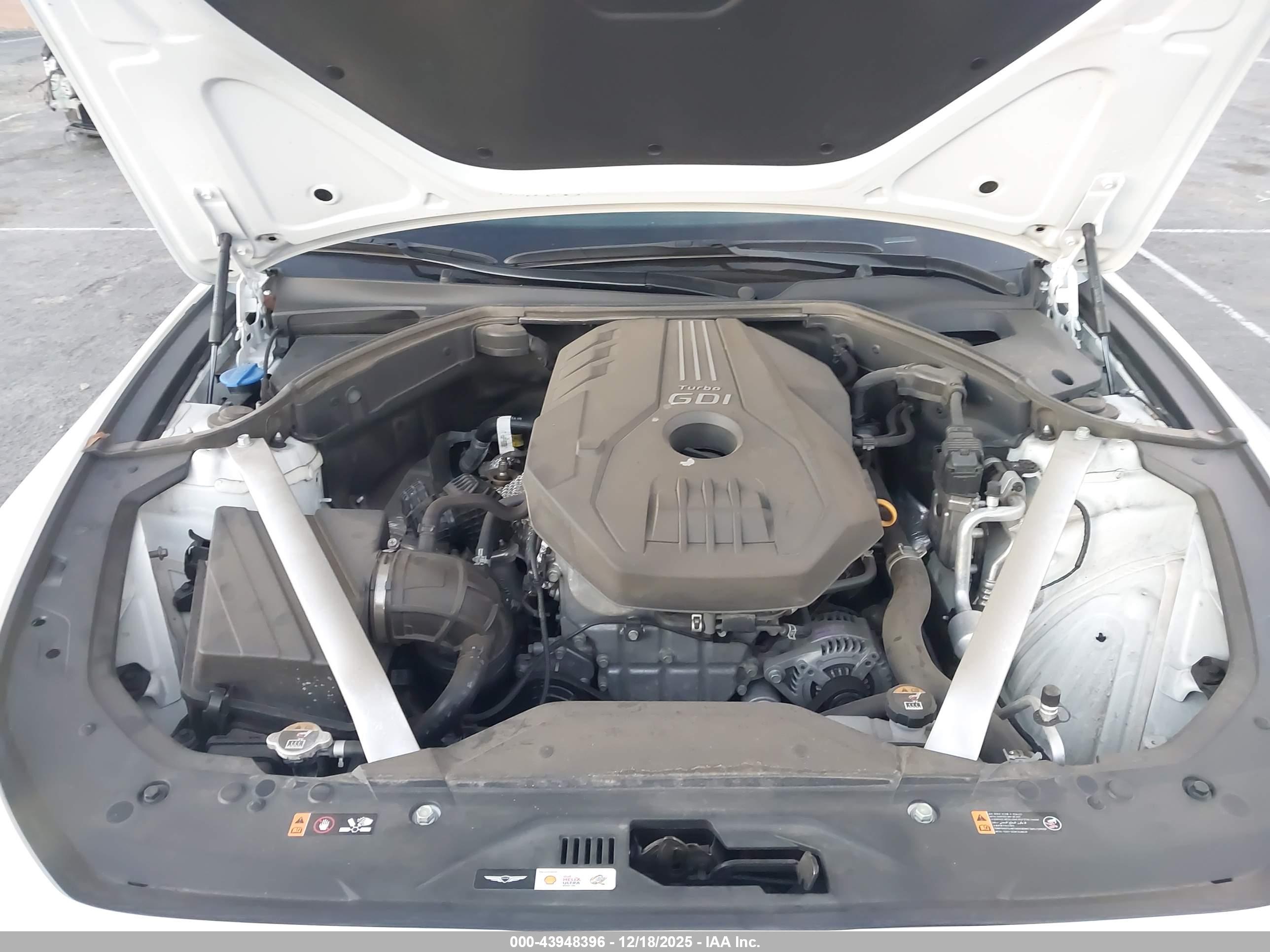 GENESIS G70 image 10
