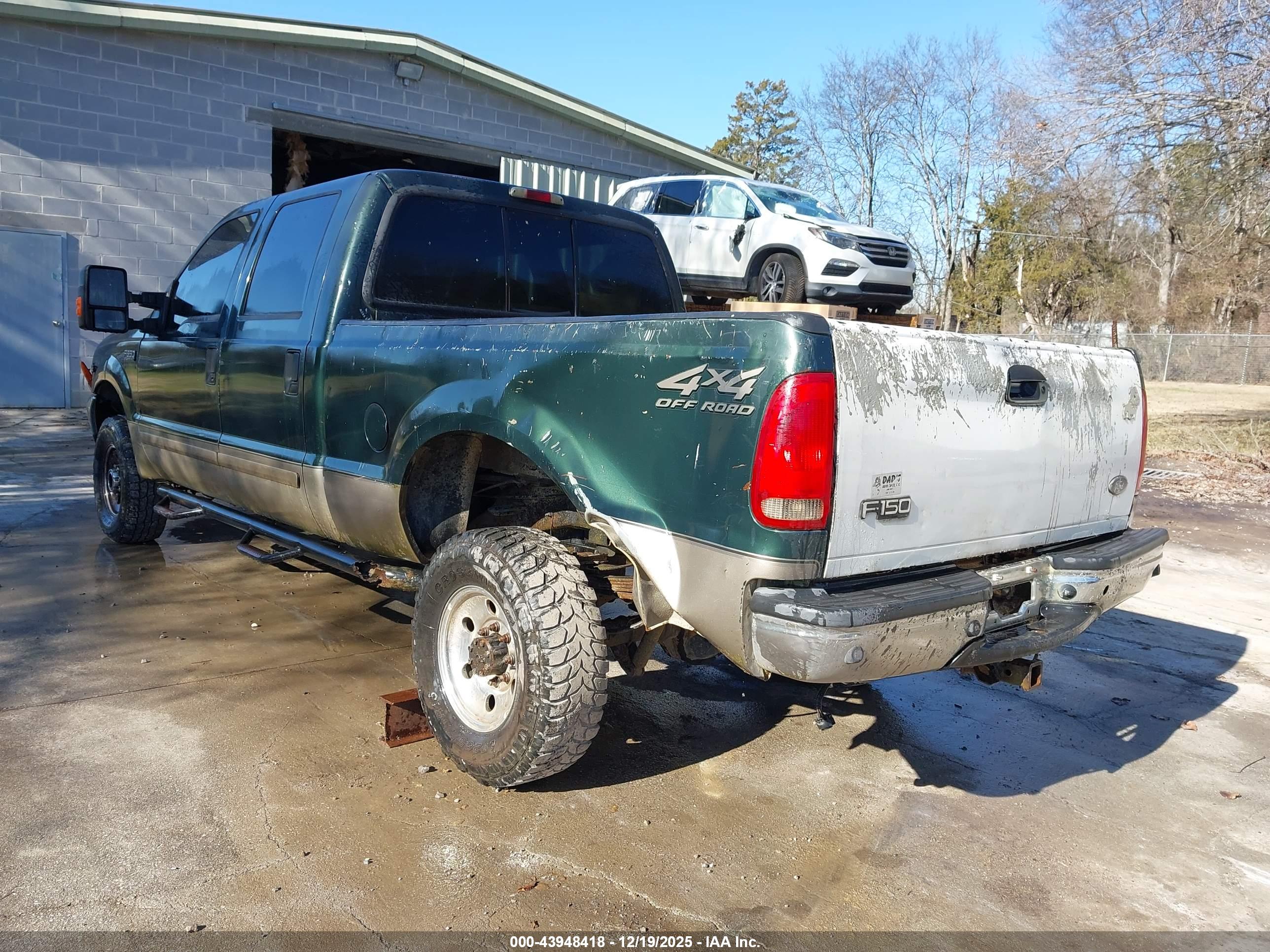 FORD F-350 image 3